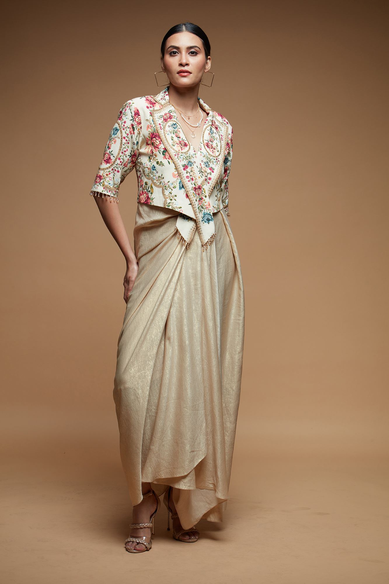 beige-dress-nr262-4