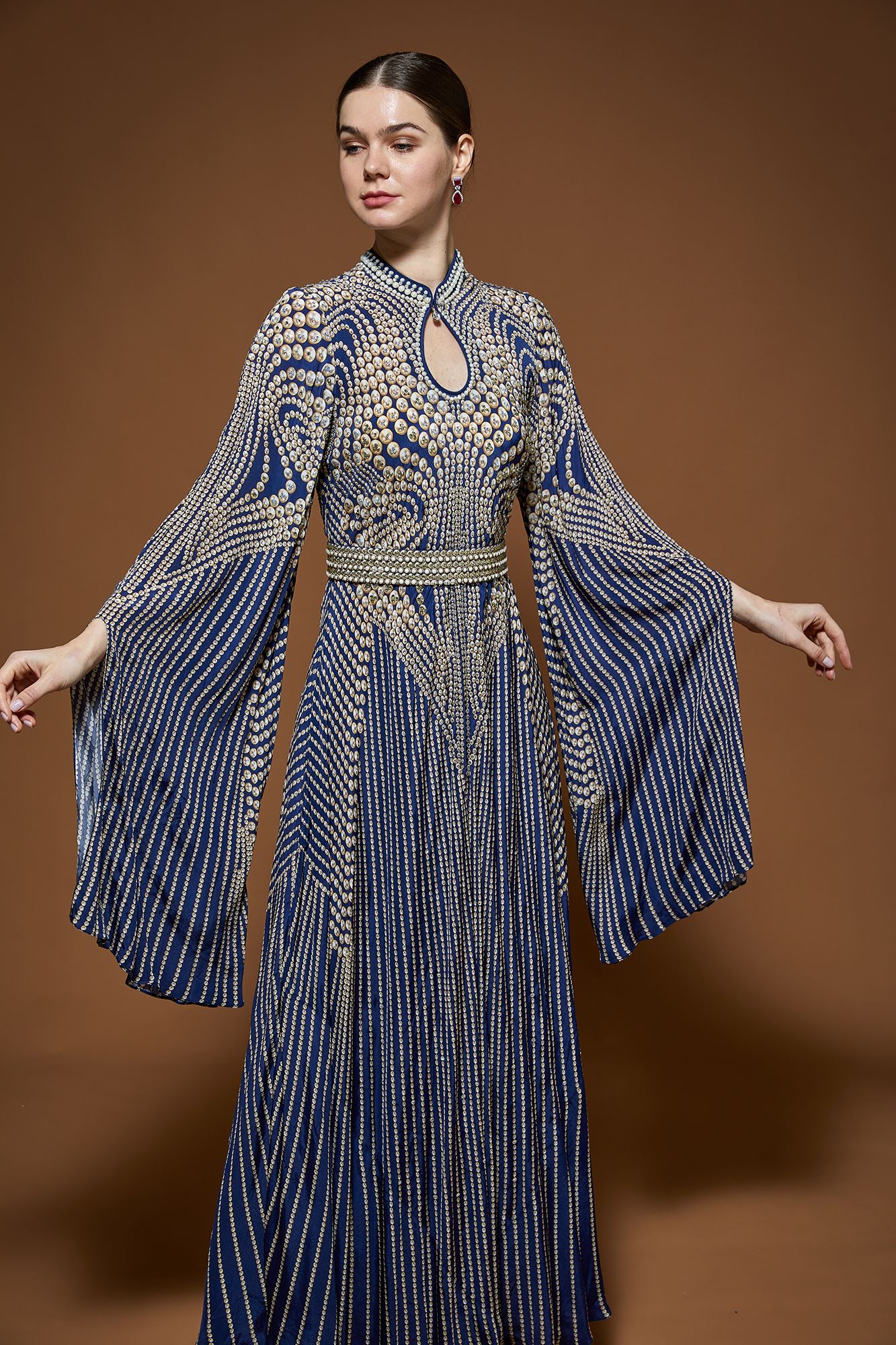 navy-blue-gowns-nr299-5