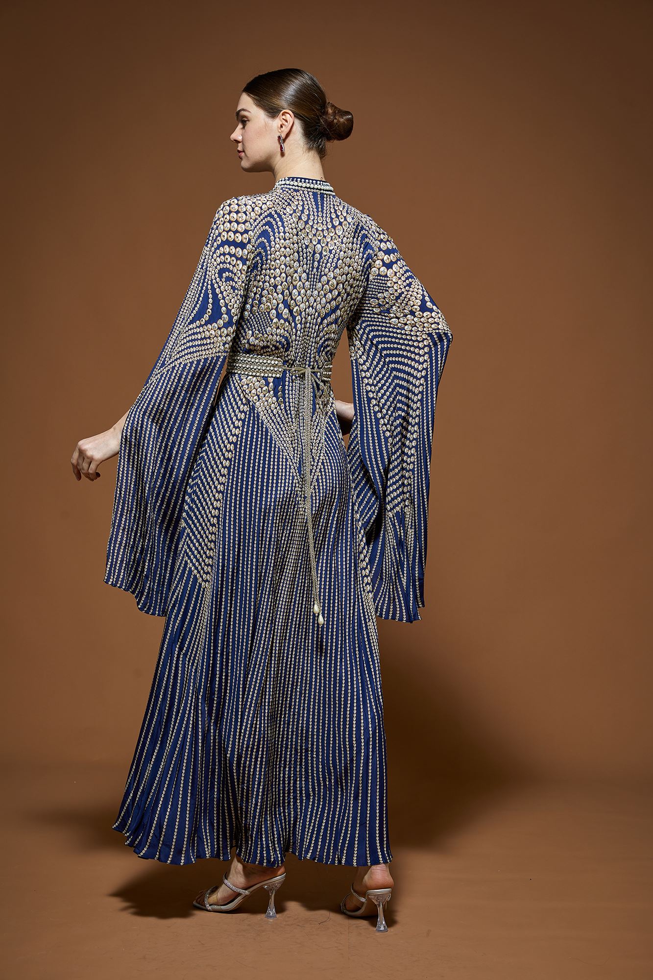 navy-blue-gowns-nr299-6