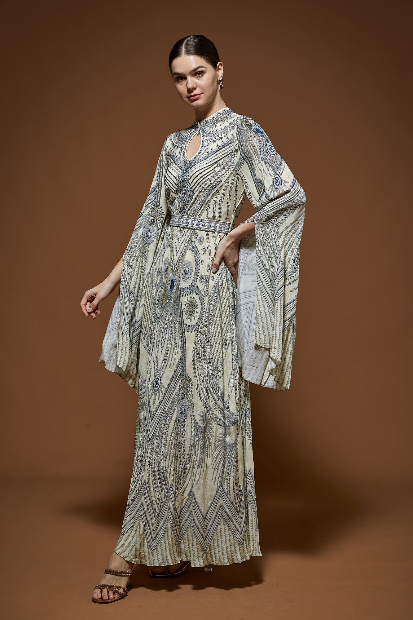 ivory-gowns-nr323-3