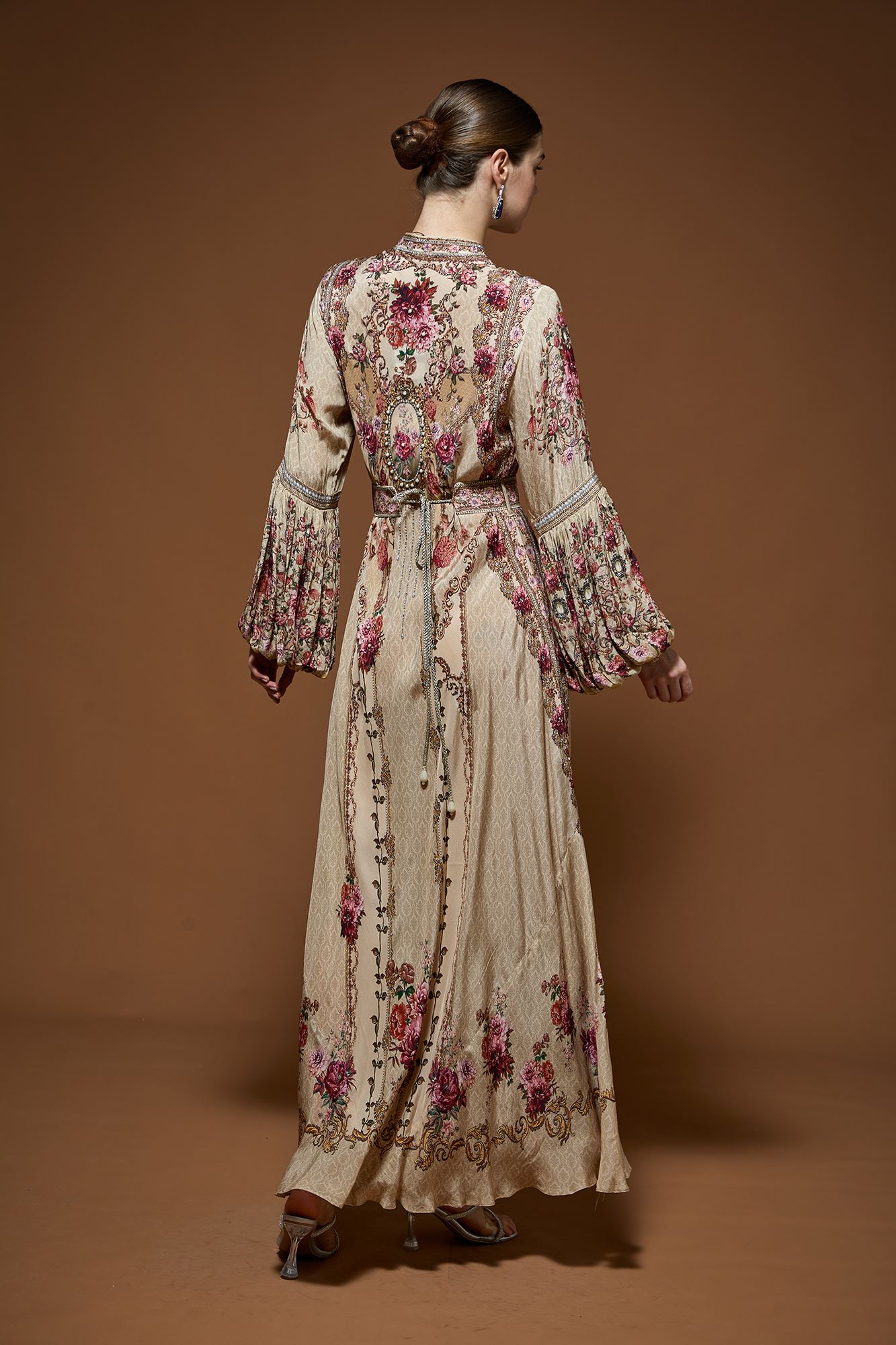 beige-gowns-nrs428-6