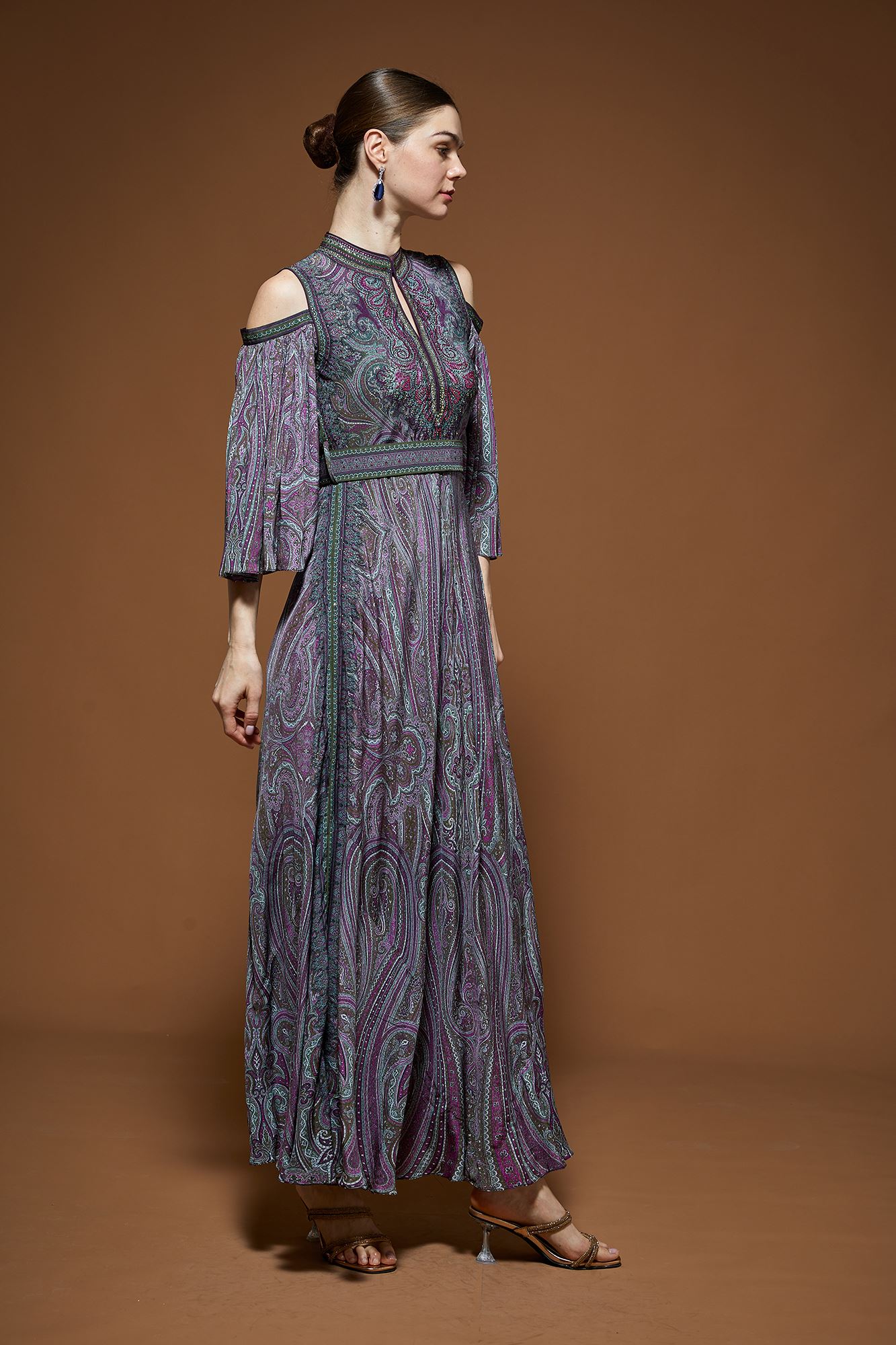 purple-gowns-nrs501-4