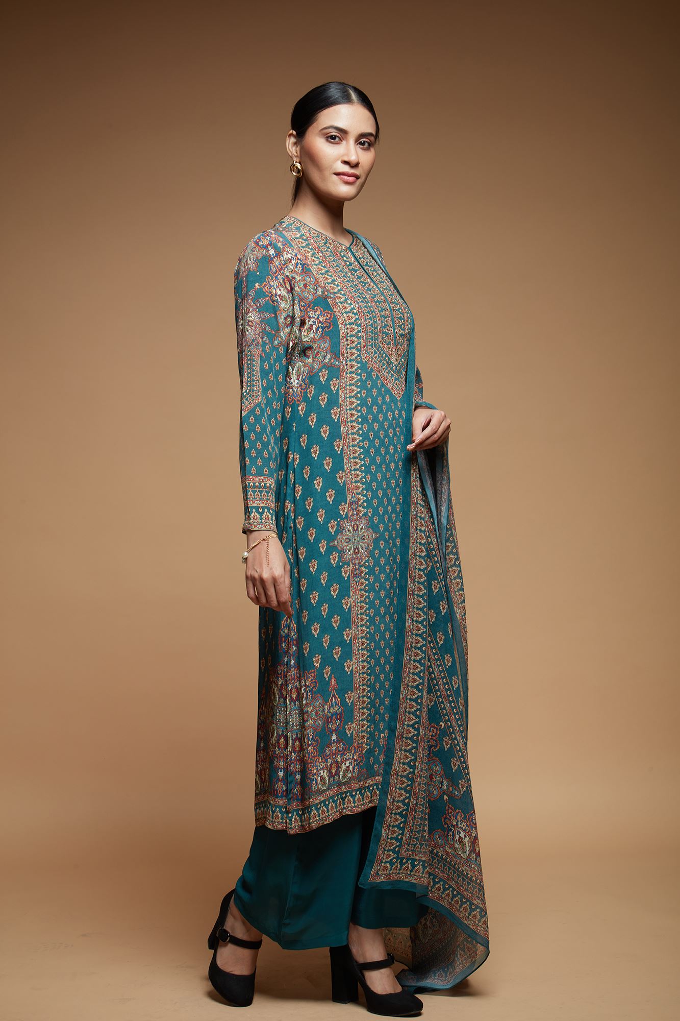 teal-kurta-suit-set-nrs619-3
