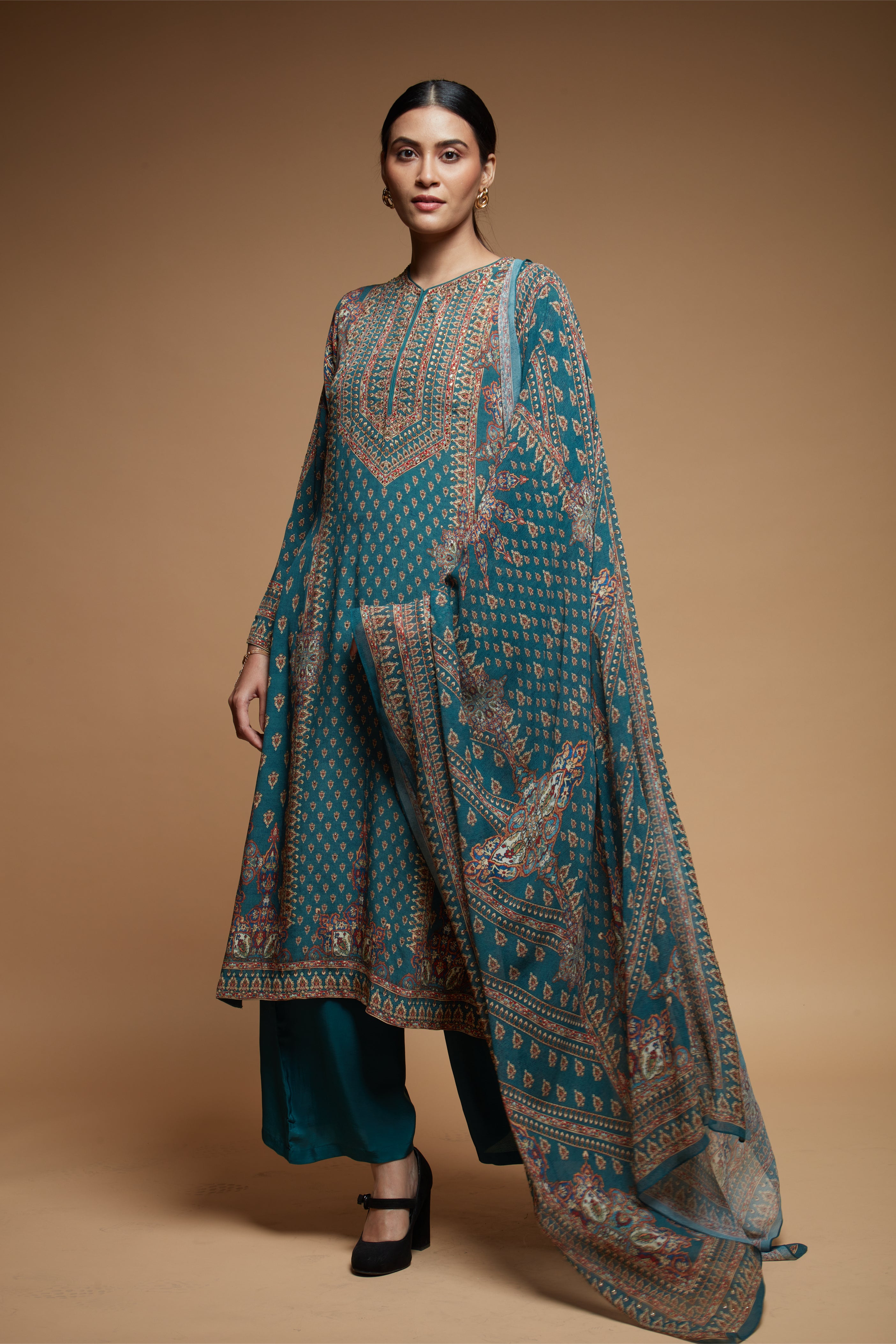 Teal--Color-Suit-Set