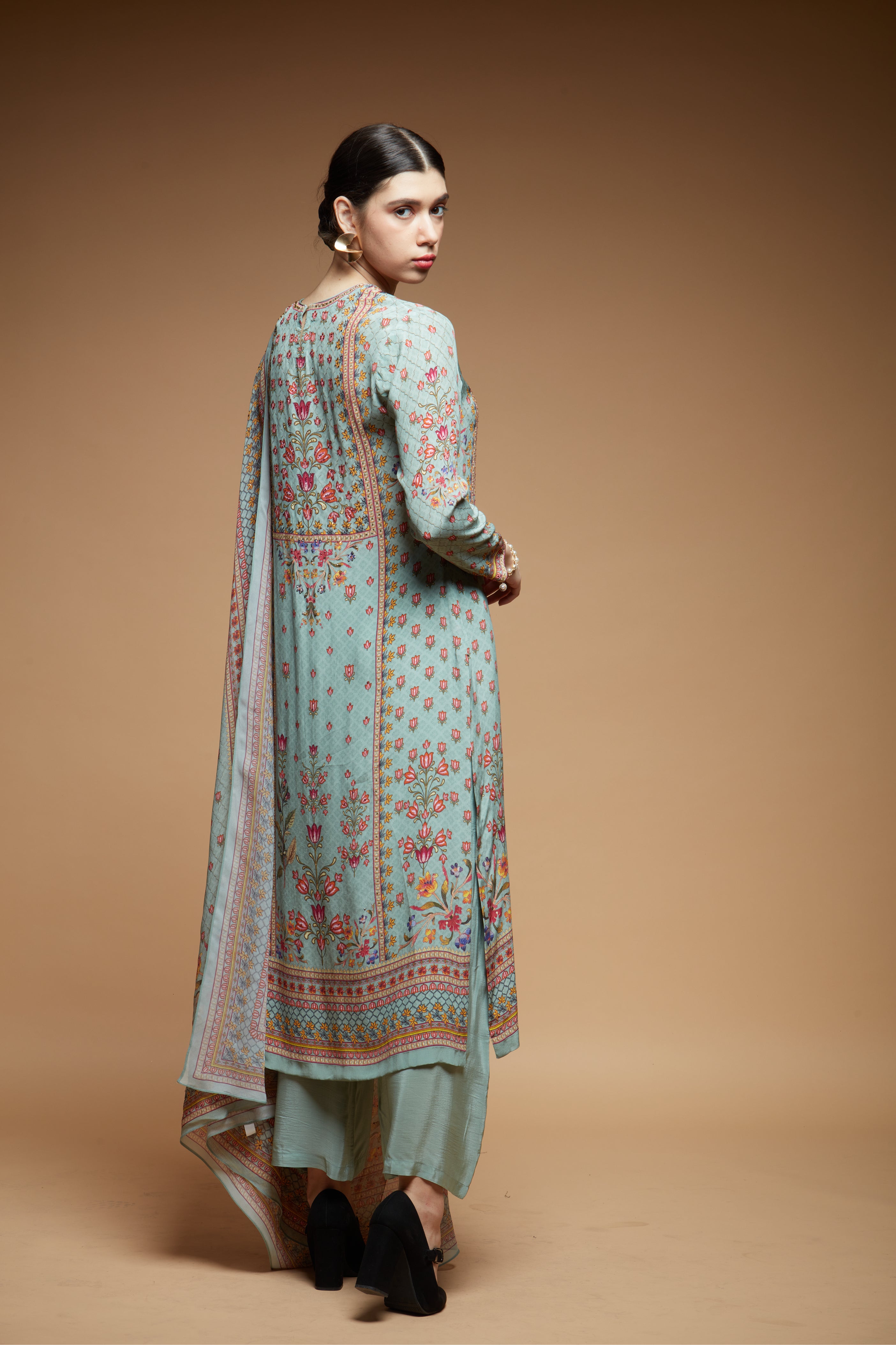 Pale-Mint-color-Suit-Set