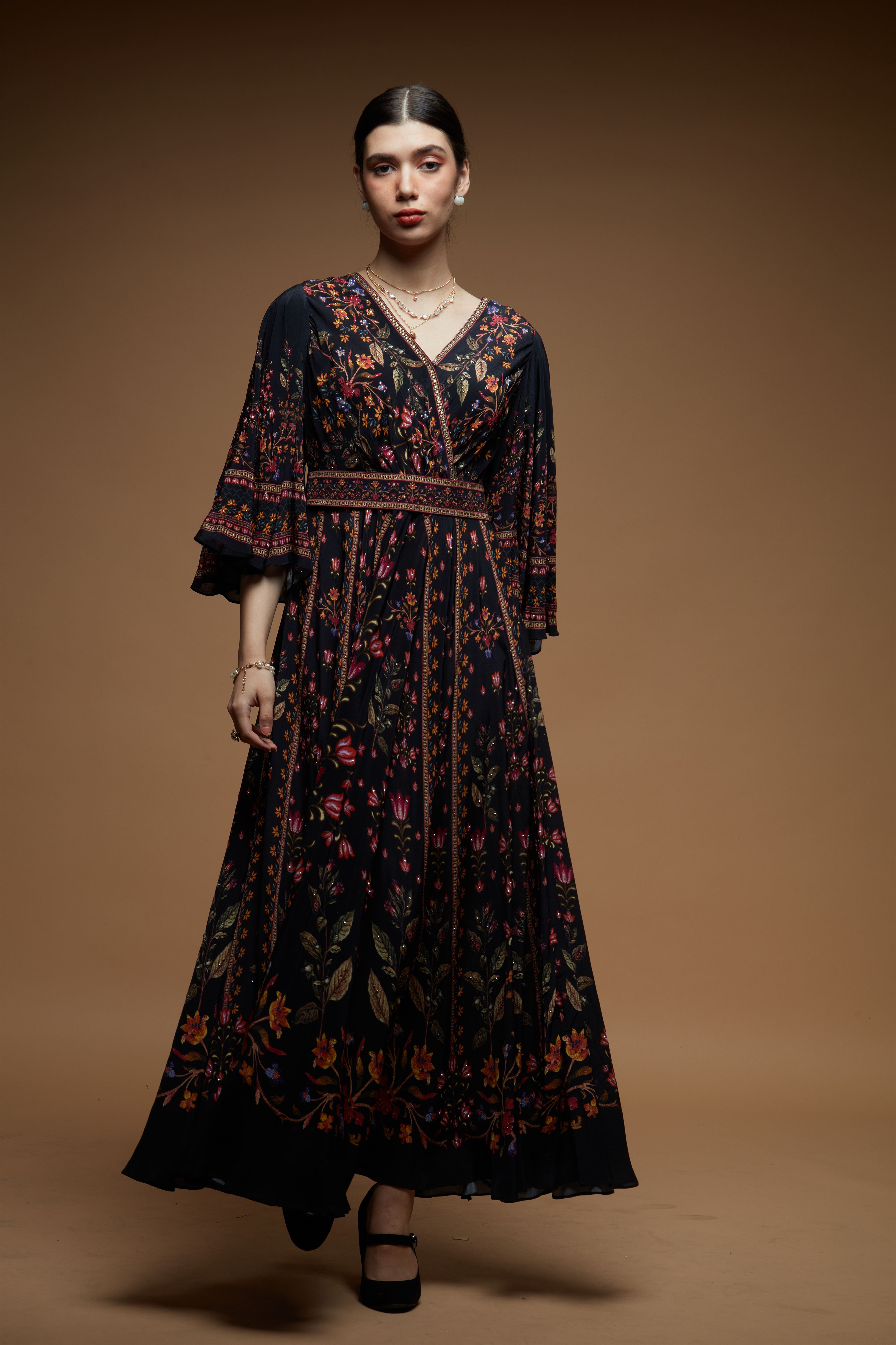 mb100black-color-kaftan-7