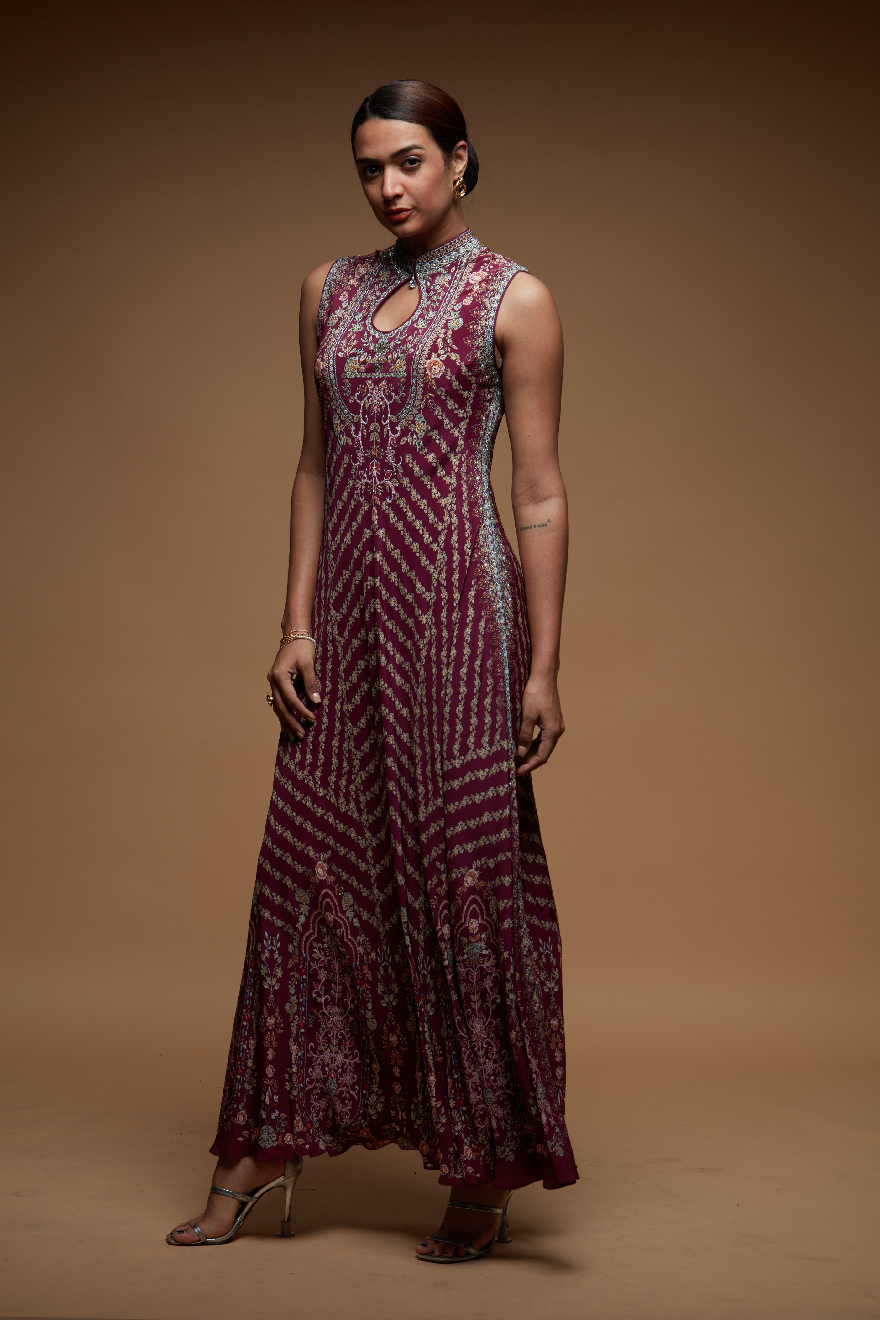 wine-color-gown-4