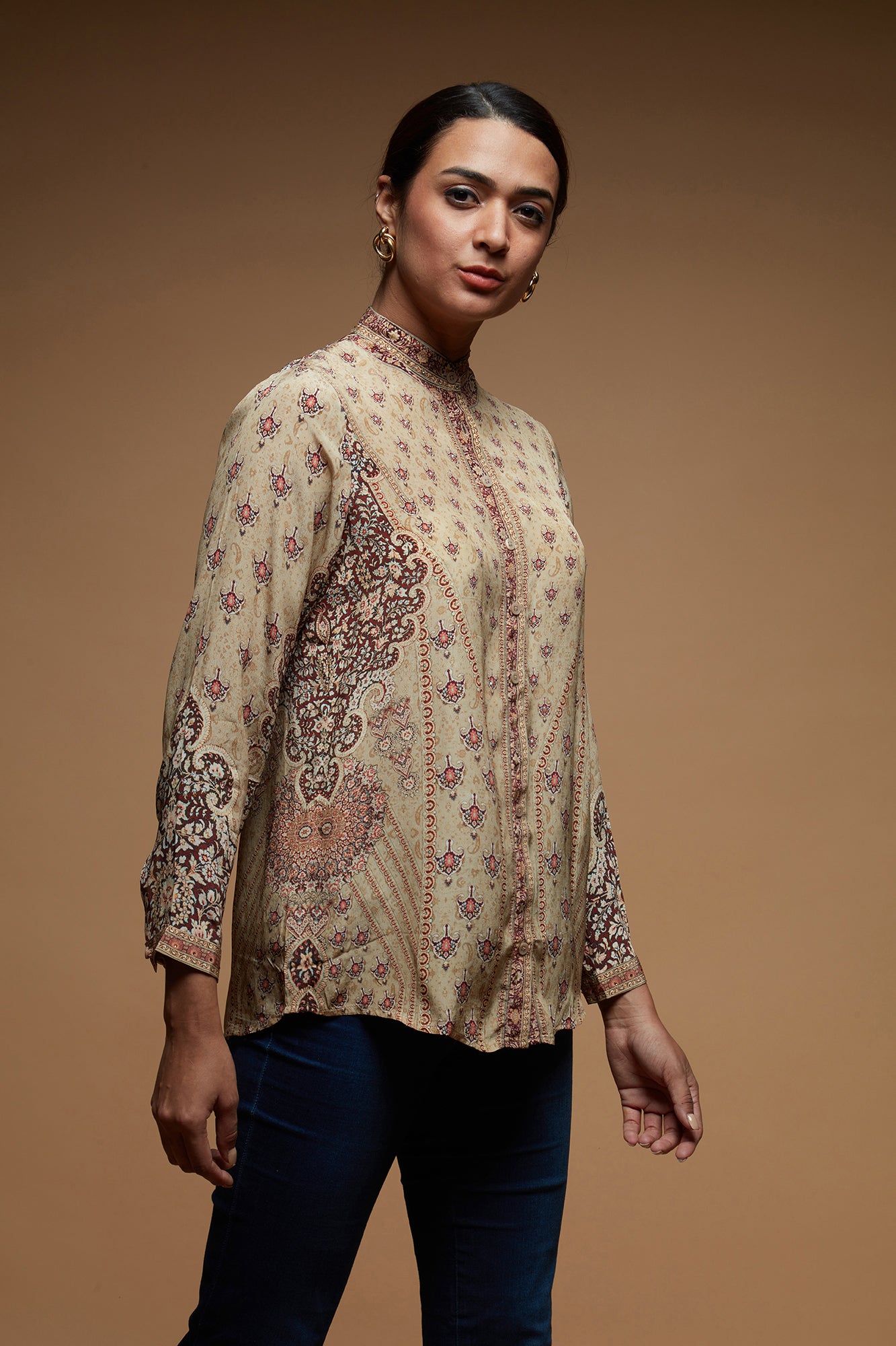 mb37beige-color-shirt-3