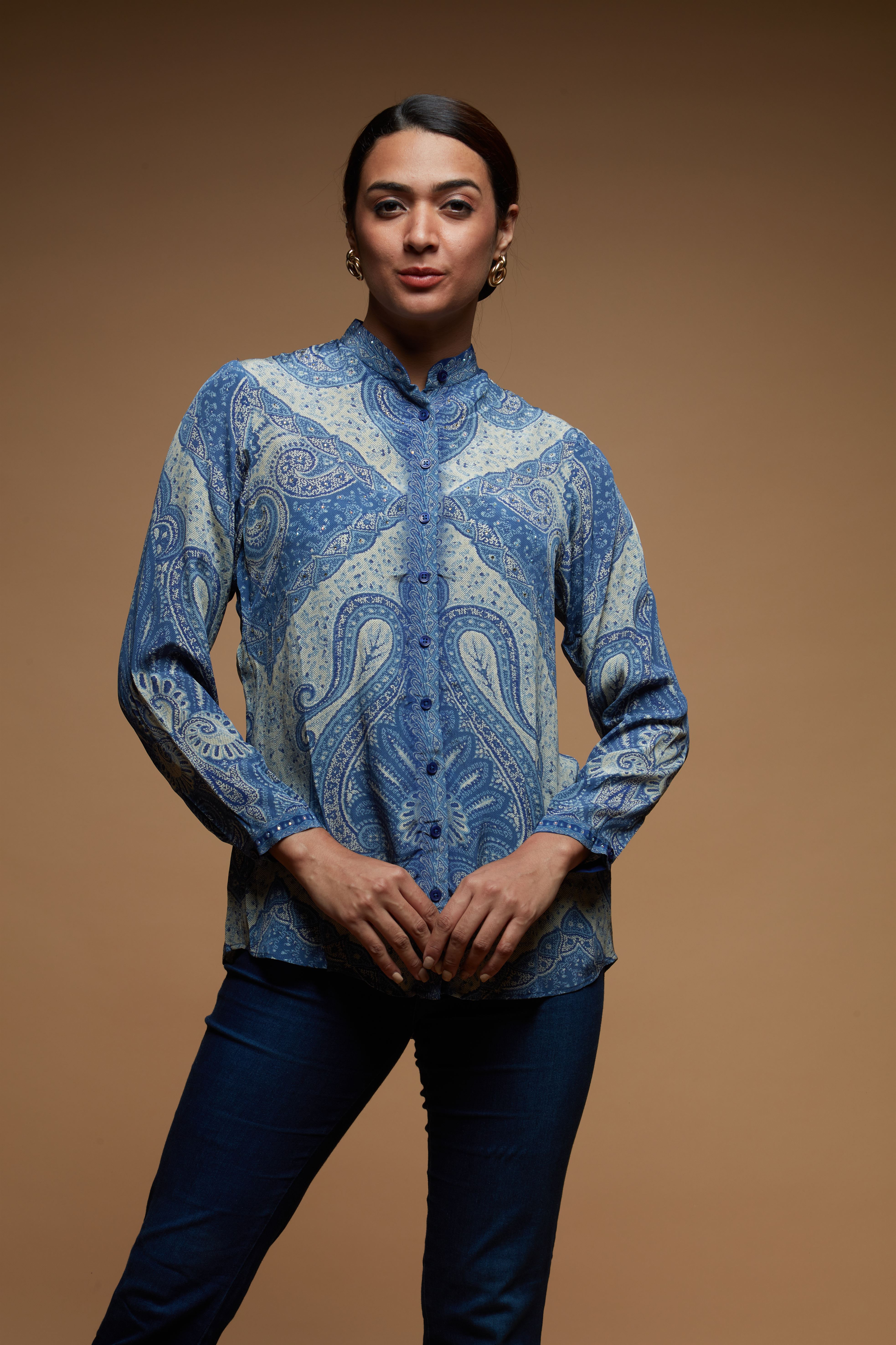 mb34blue-color-shirt-2