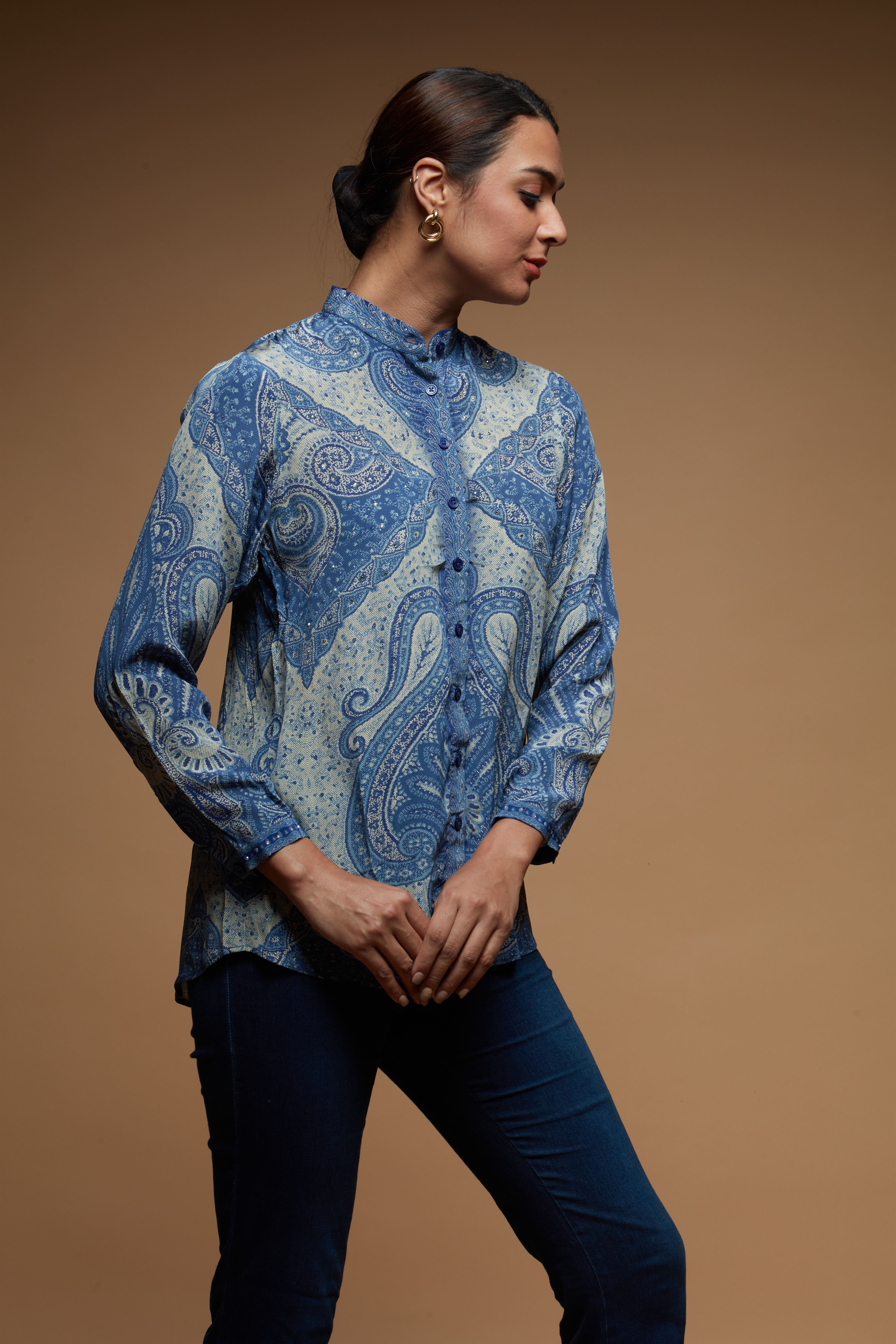 mb34blue-color-shirt-4