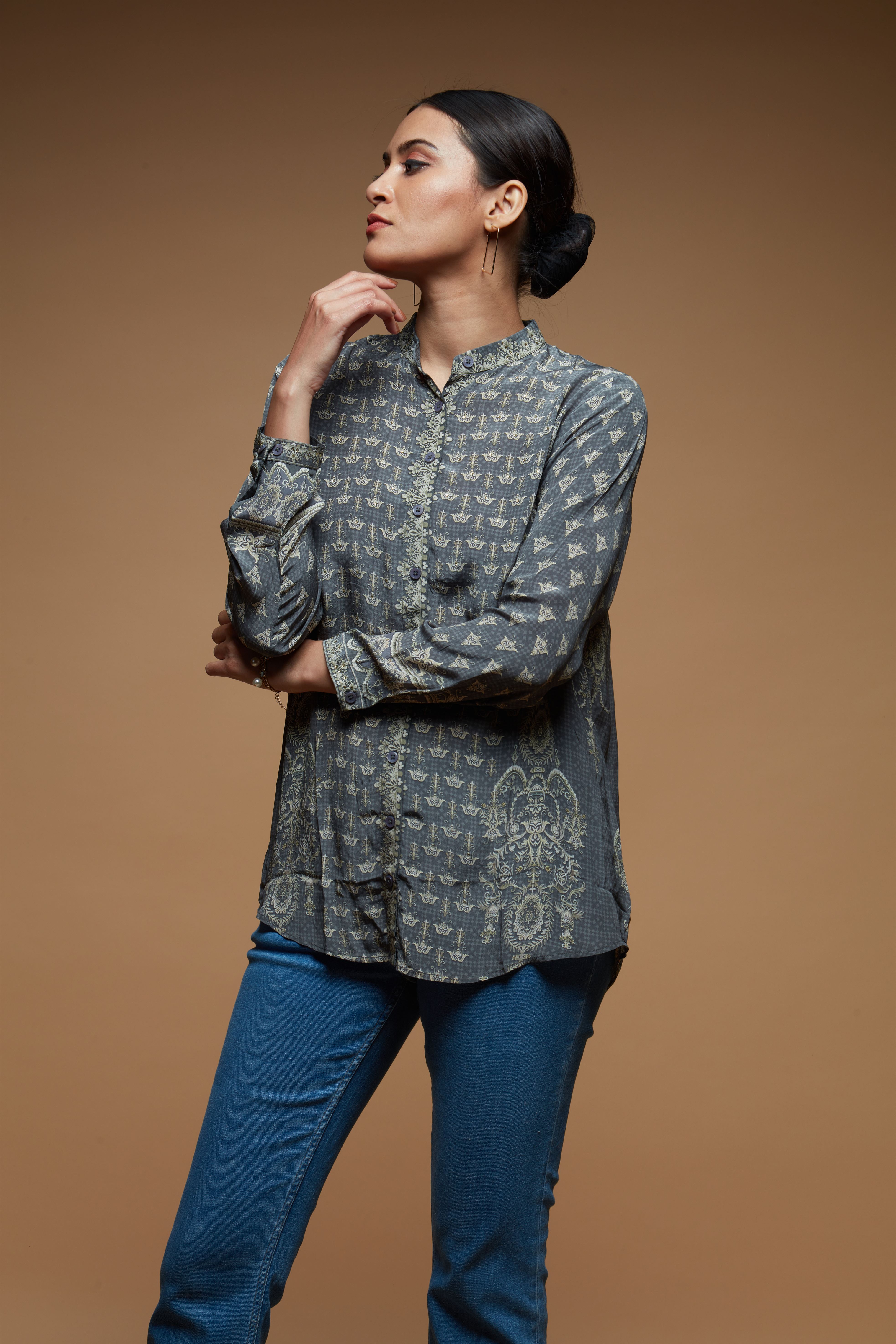 mb30grey-color-shirt-2