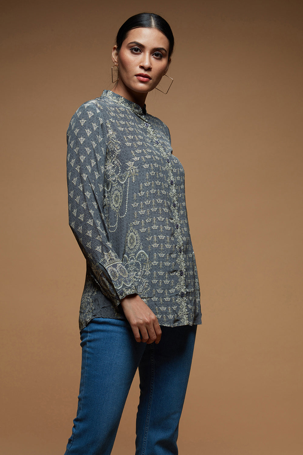 Booti Grey Shirt