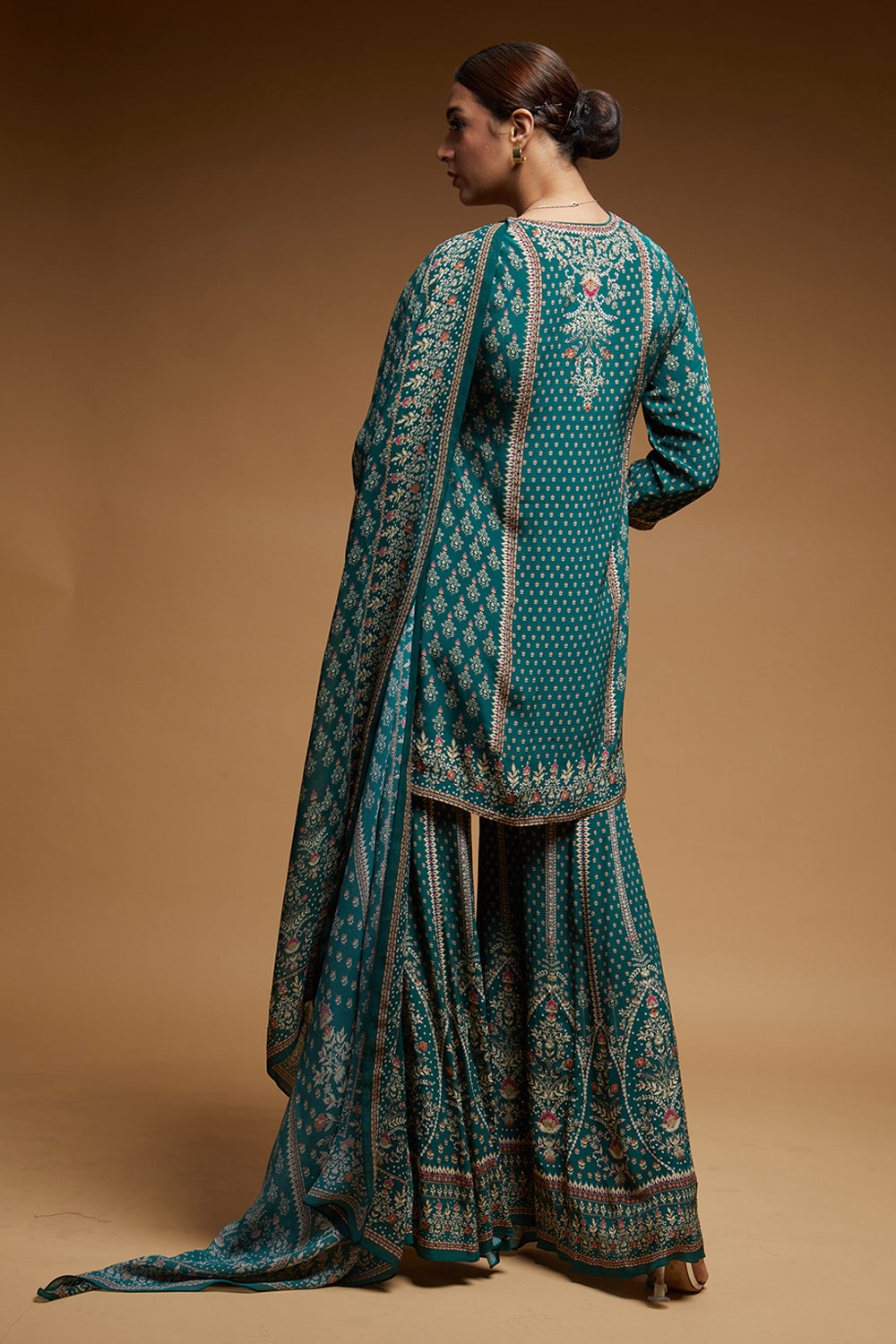 Teal Sharara