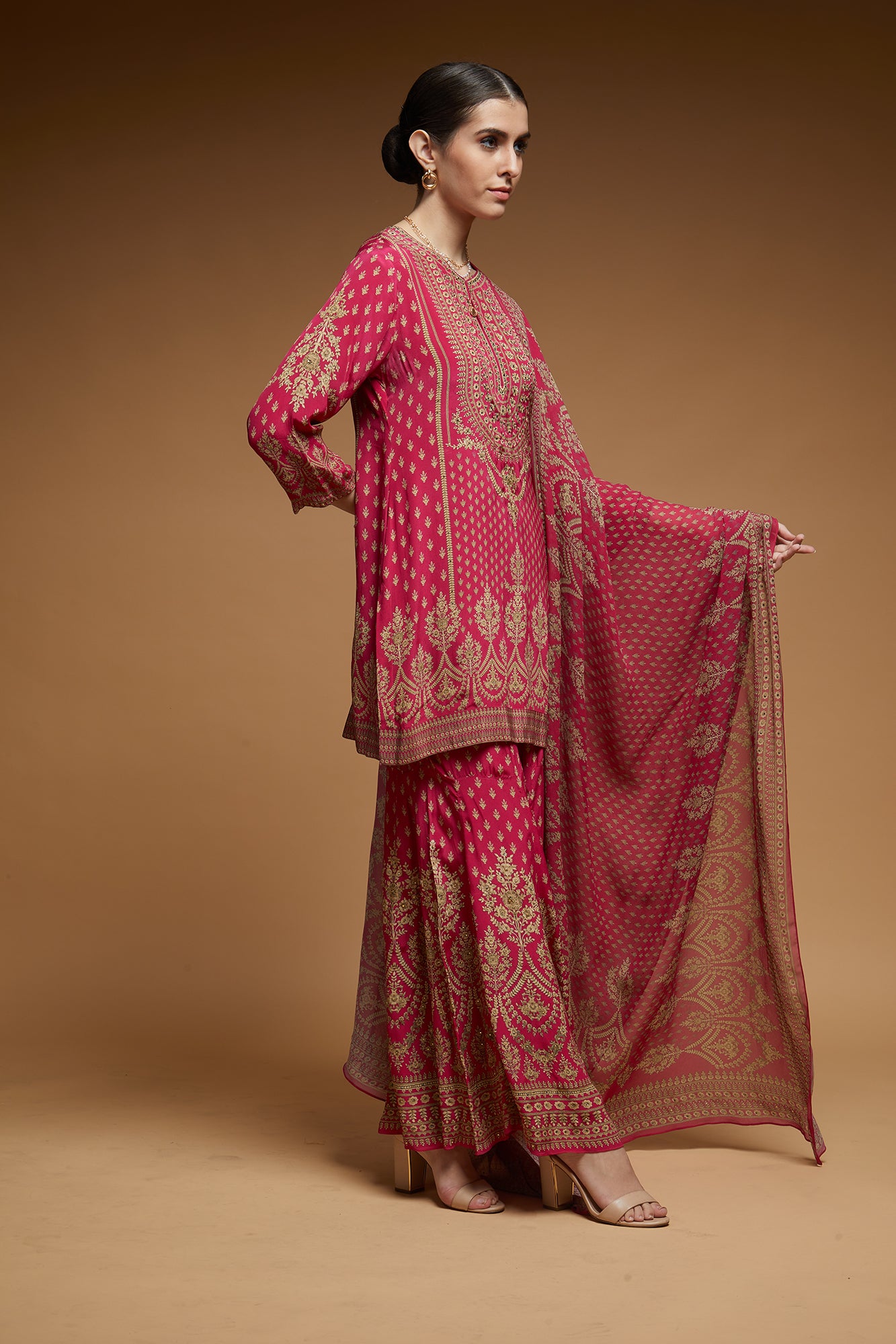 nr6pink-color-sharara-4