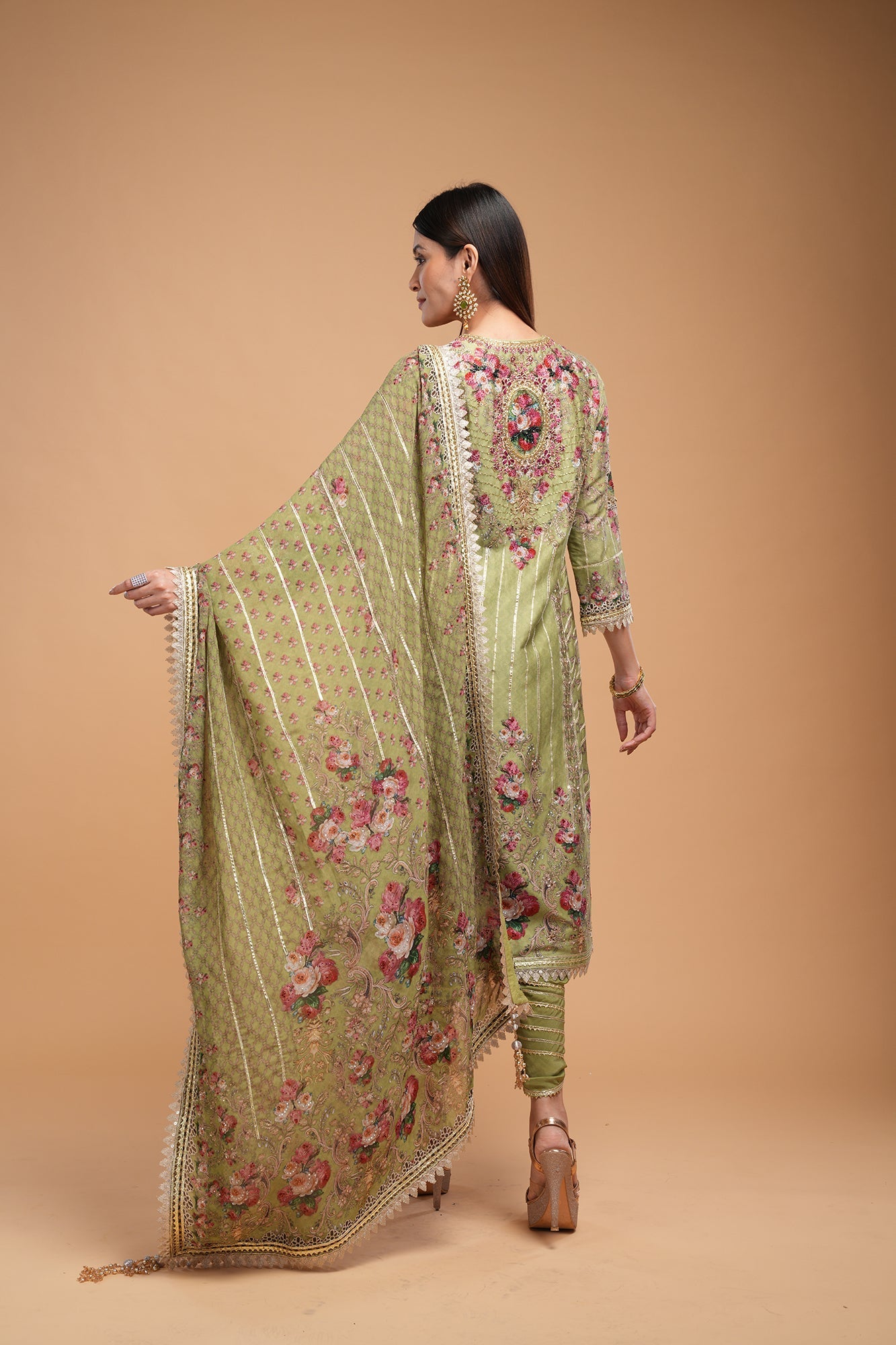 Pale-Green-Color-Kurta-Set