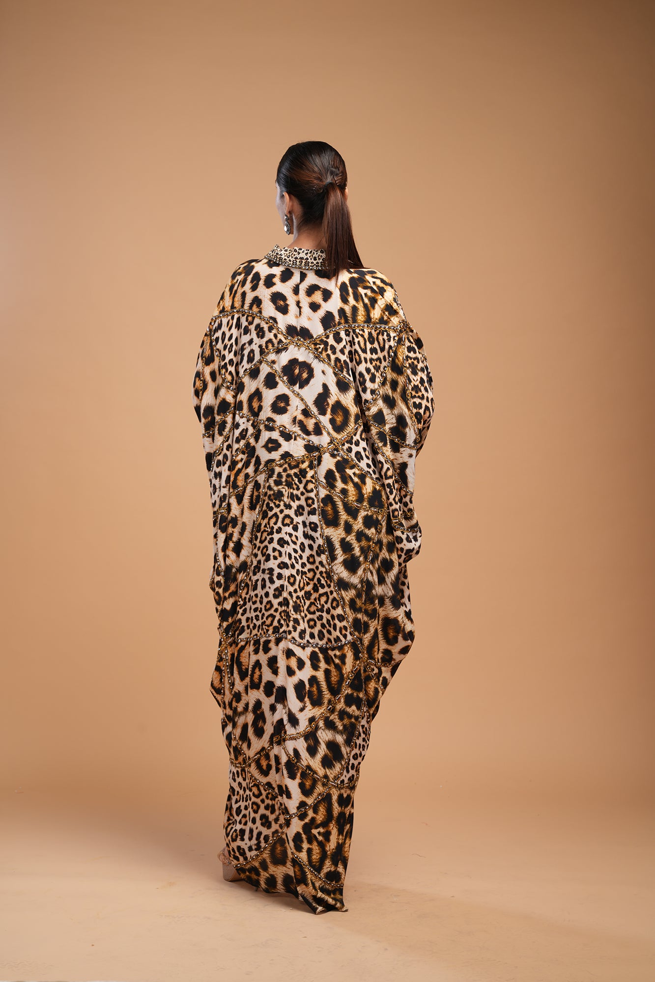 black-color-kaftan-2-5