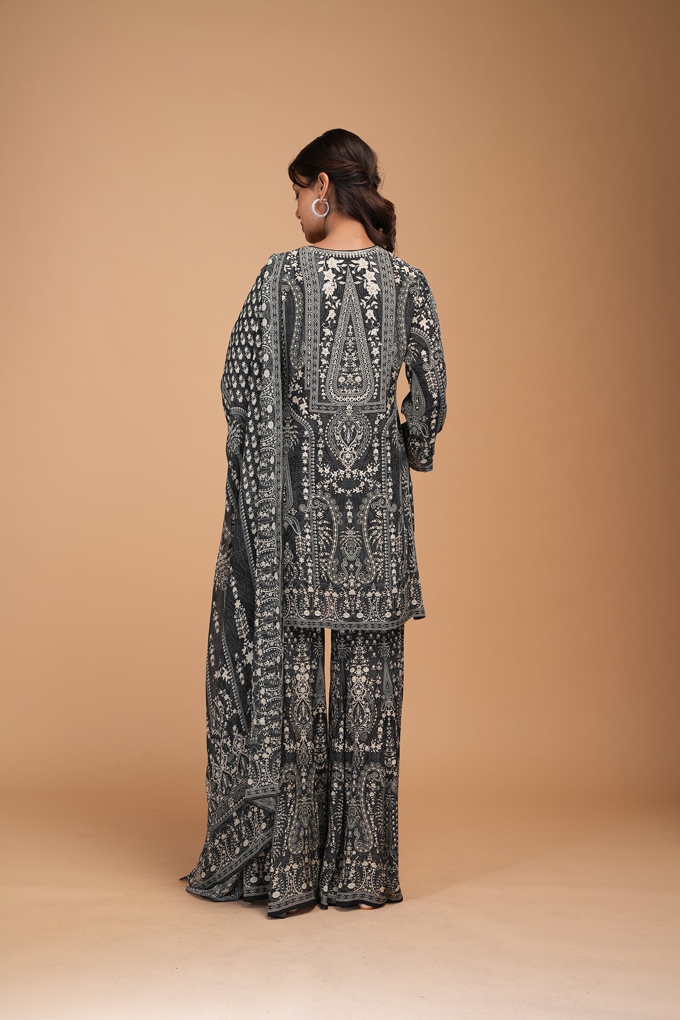 black-color-sharara-3-3