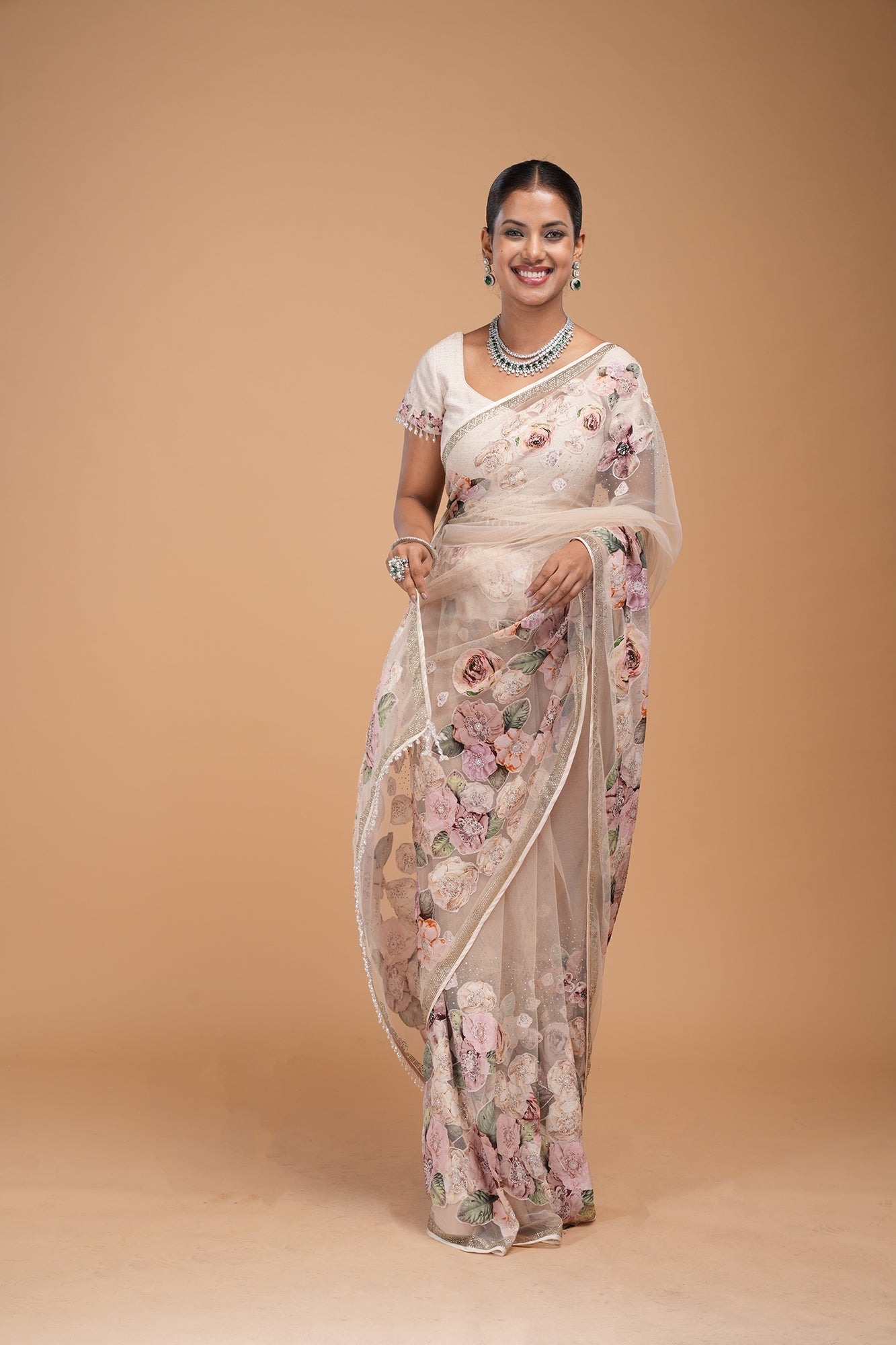 beige-color-saree-2