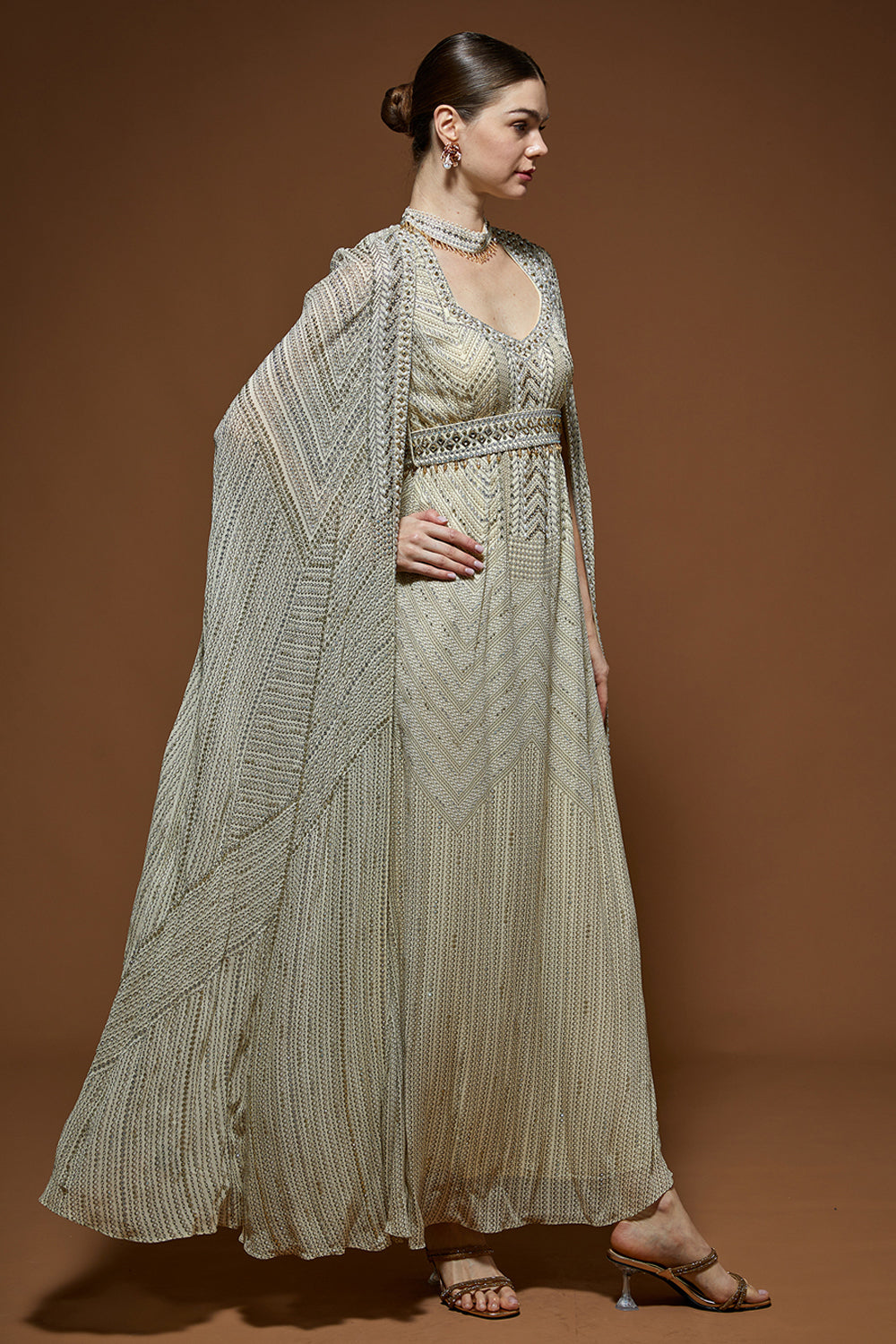 Ivory Kaftan