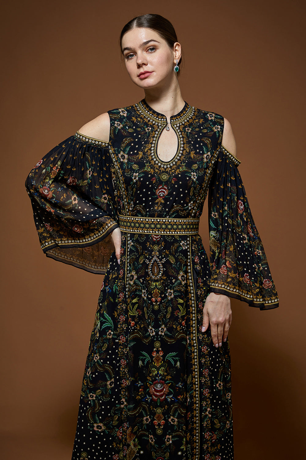 Black Kaftan