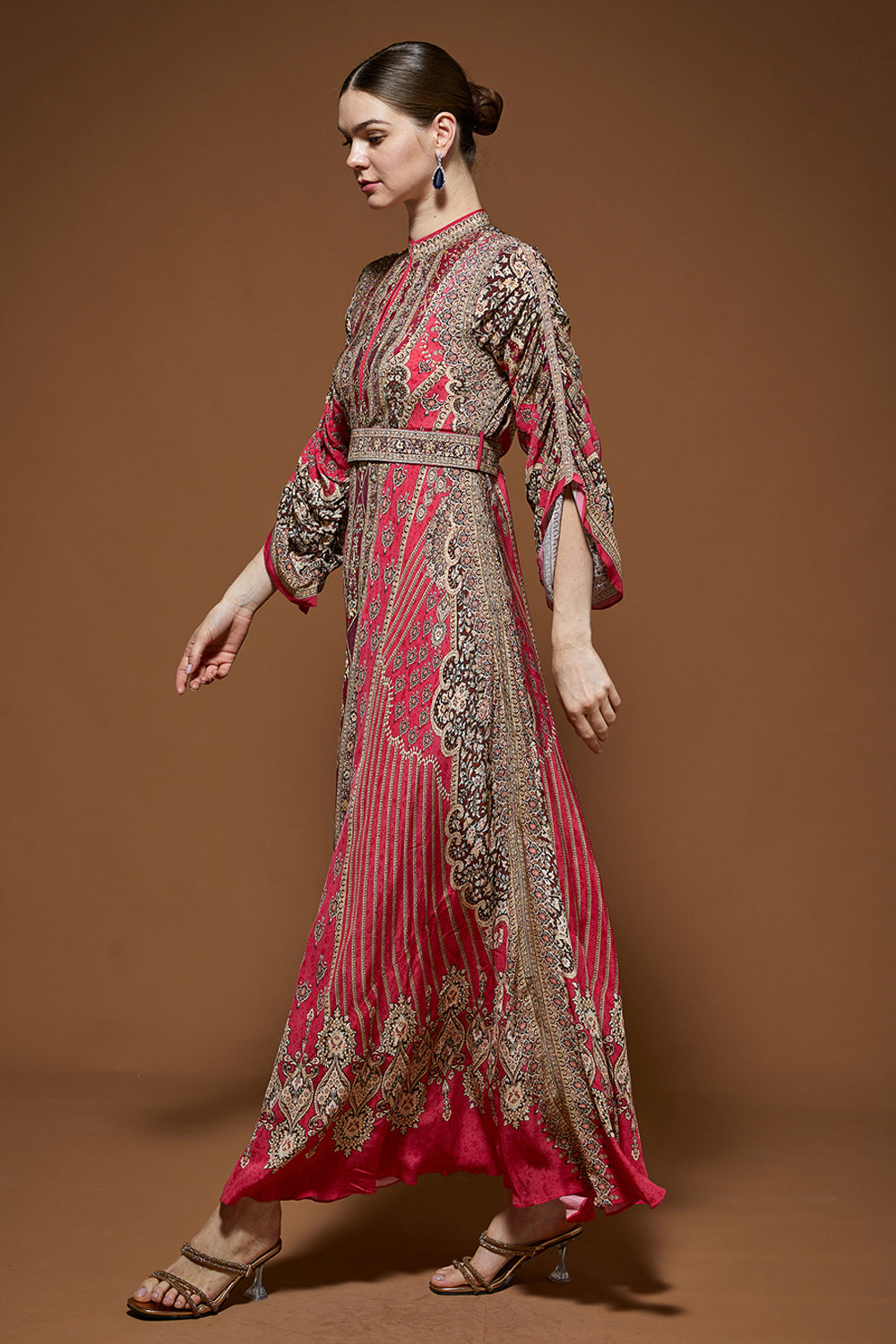Red Kaftan