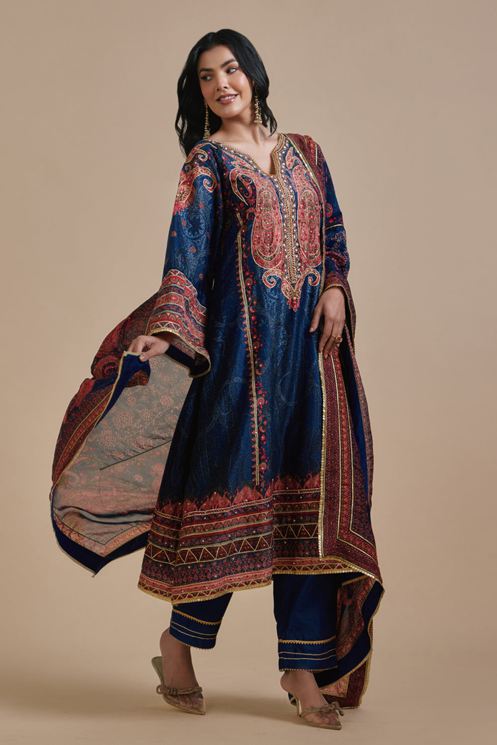 Le Jardin Suit Dupatta Set
