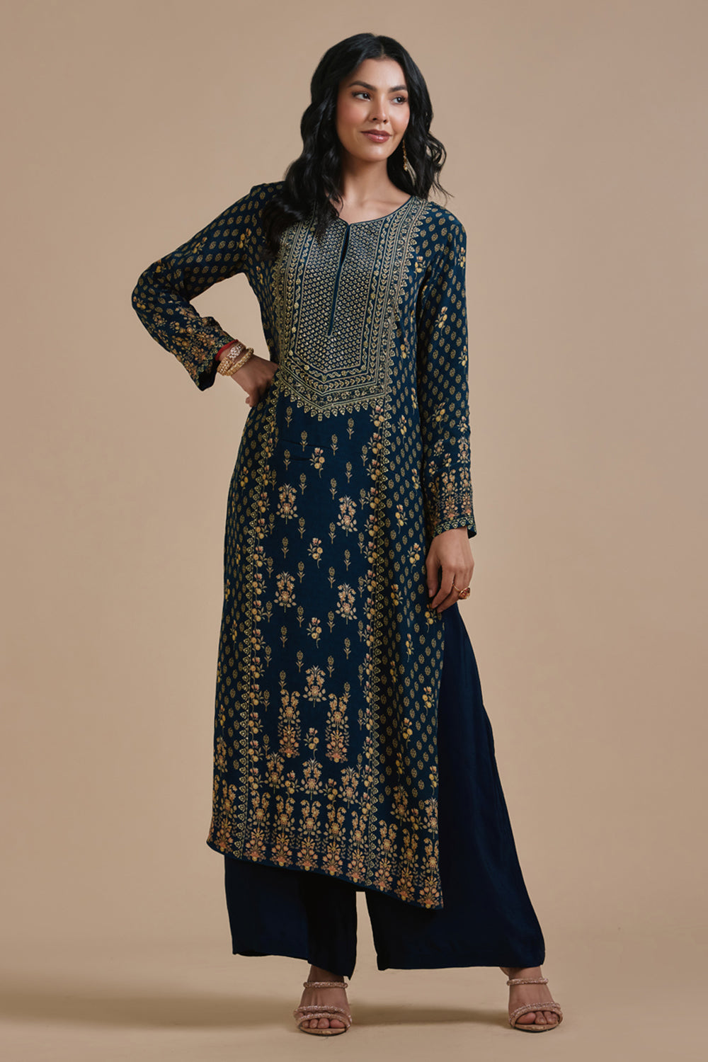 Zareen Suit Dupatta Set