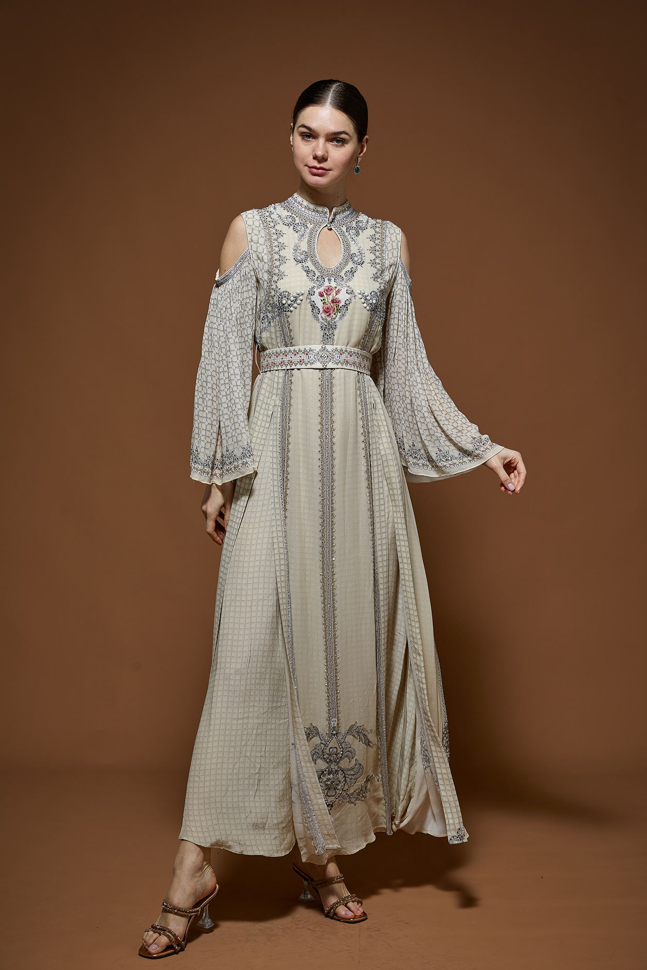 beige-kaftan-nr236-2