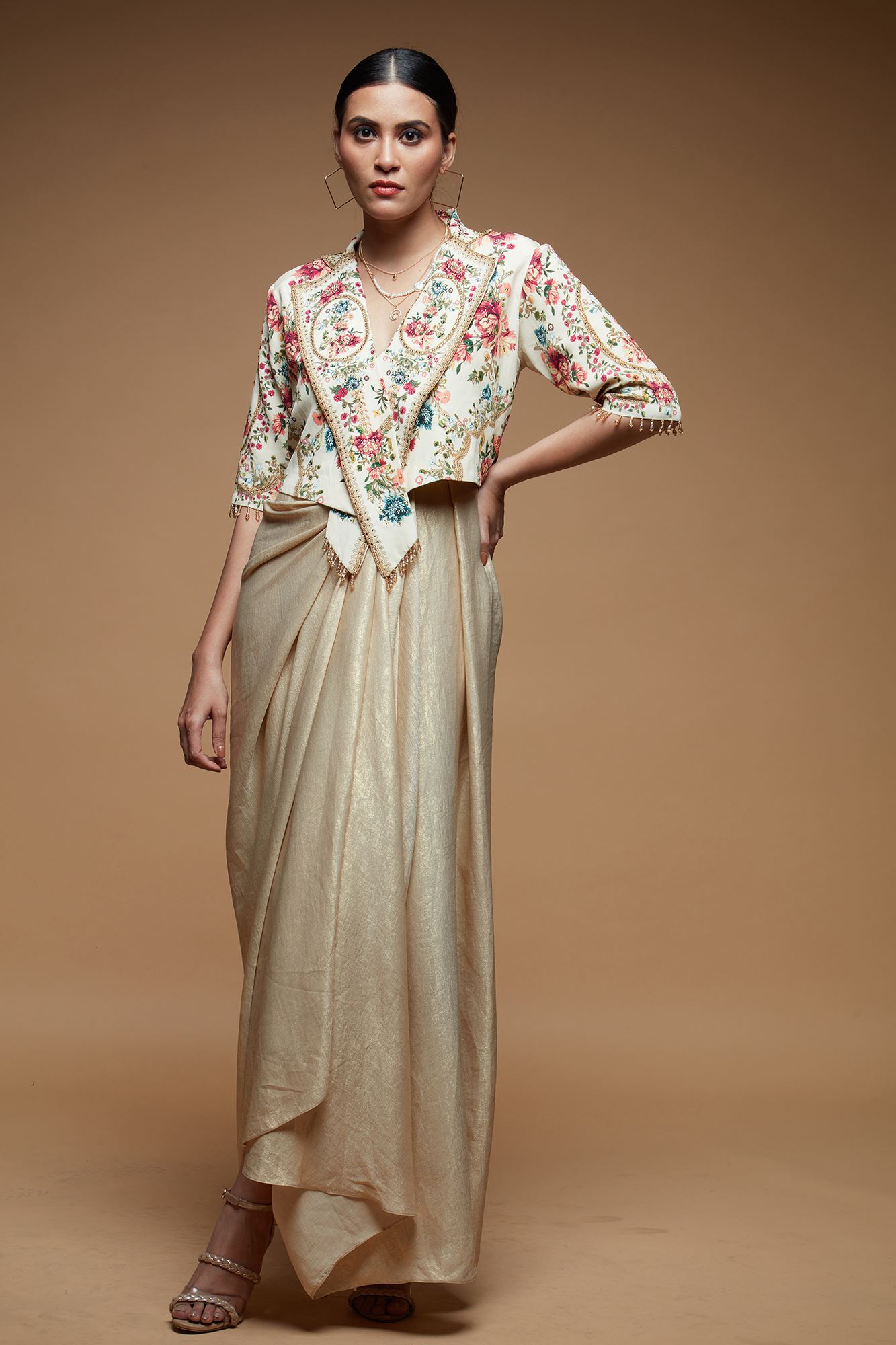 beige-dress-nr262-1
