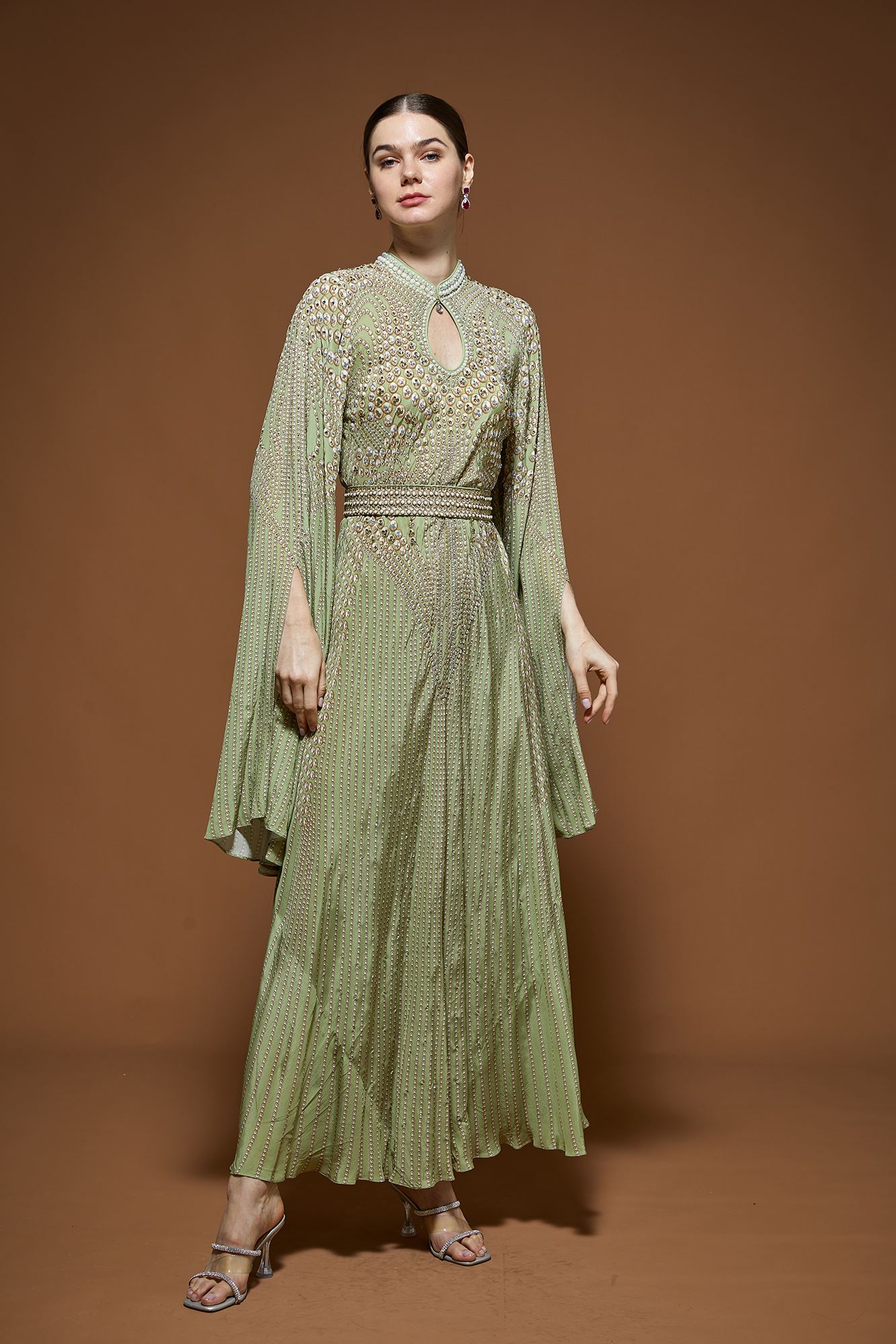 pale-green-gowns-nr299-1