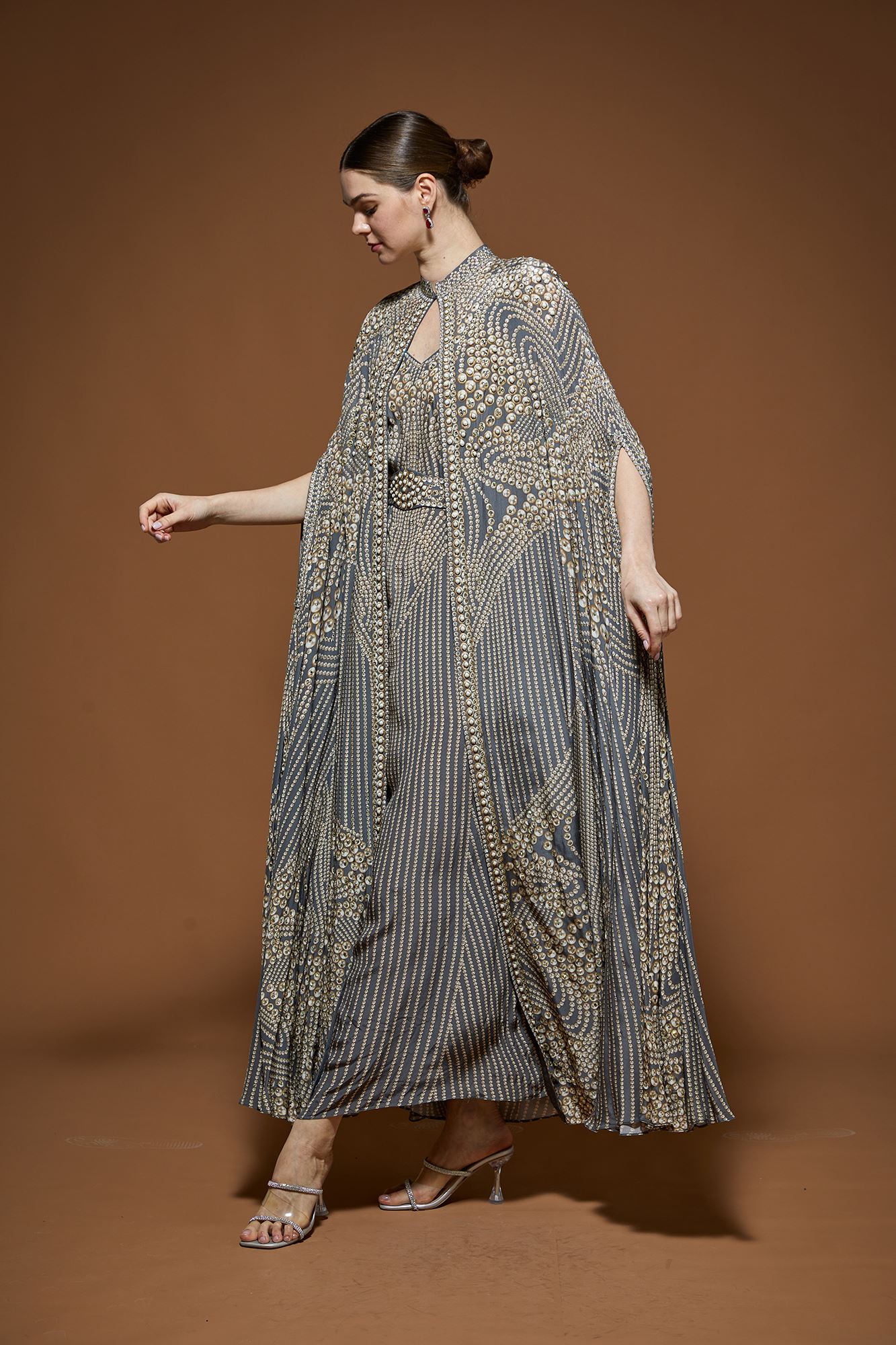 grey-kaftan-nr299-3