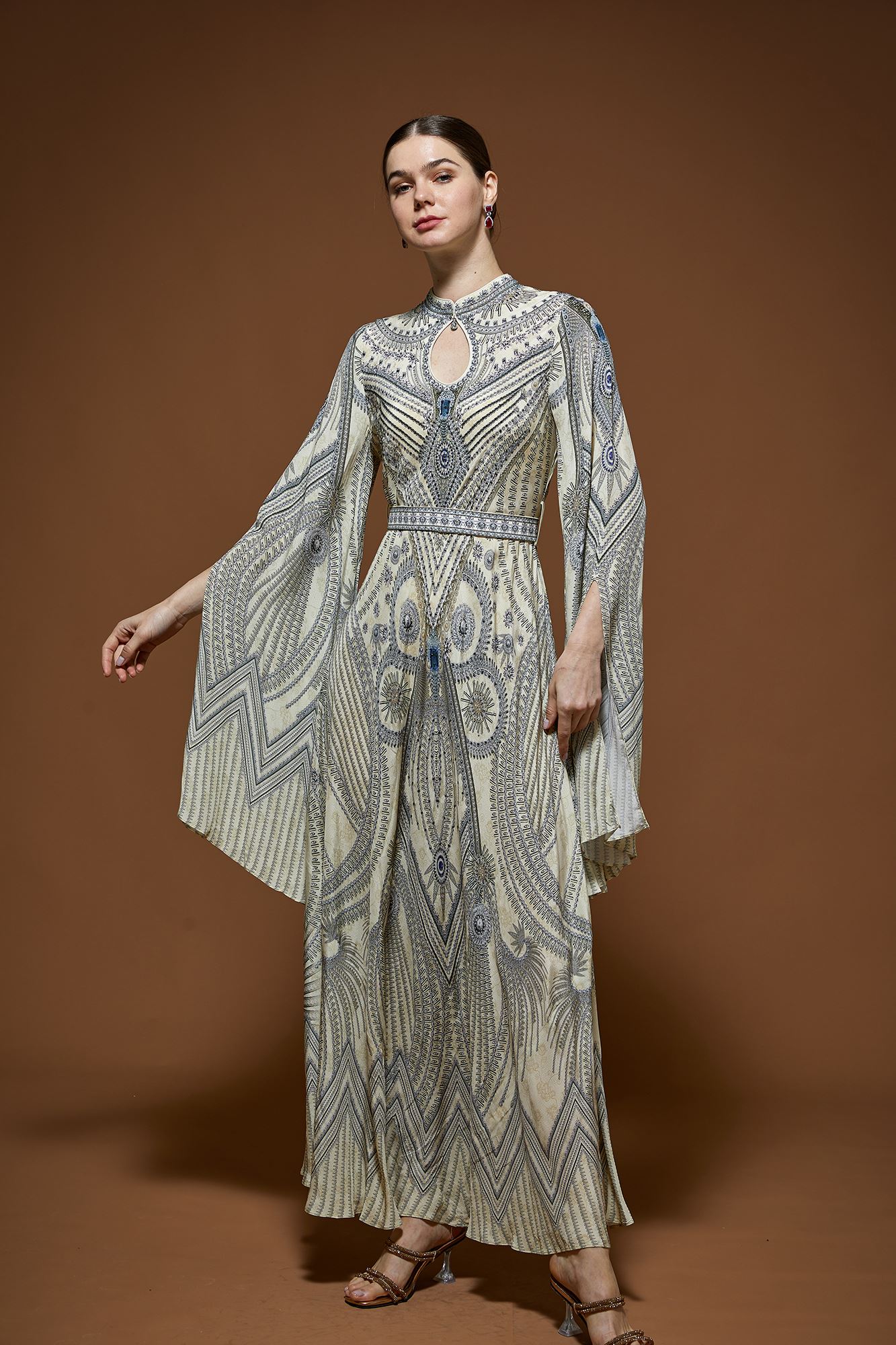 ivory-gowns-nr323-2