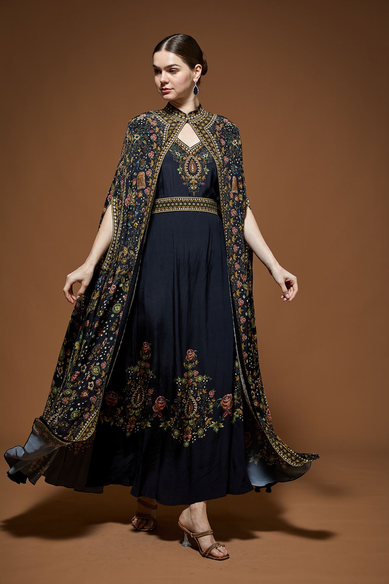 black-kaftan-nr329-2