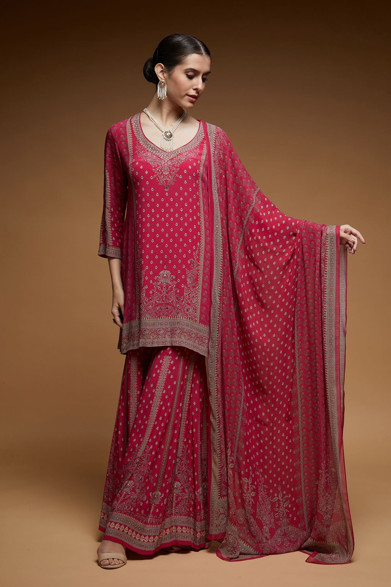 fuchsia-sharara-nrs587-2