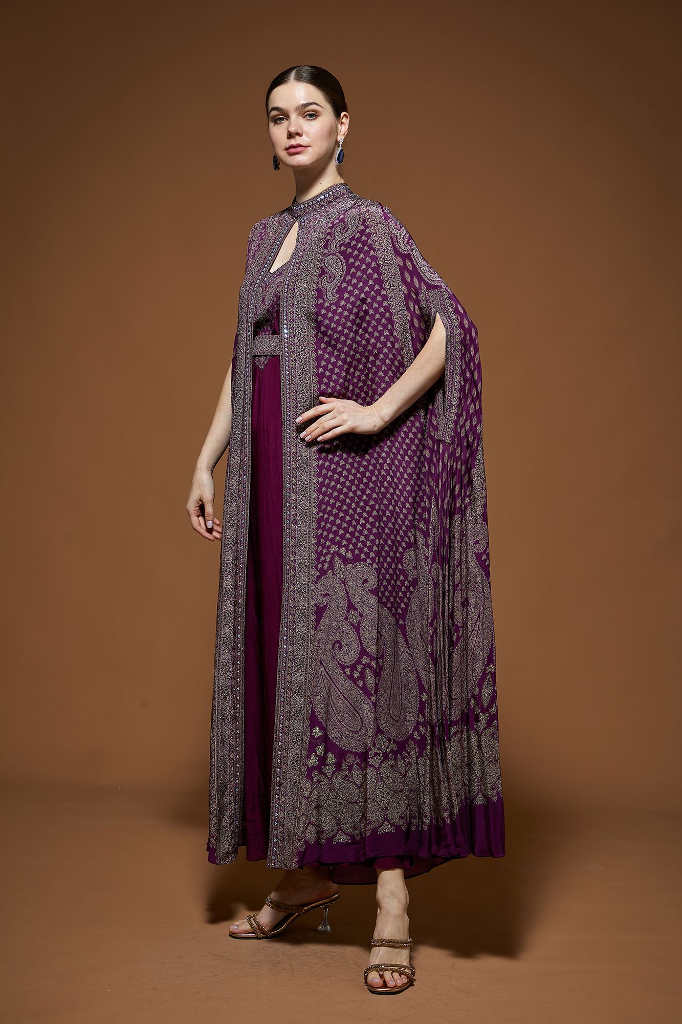 wine-kaftan-nrs683-3