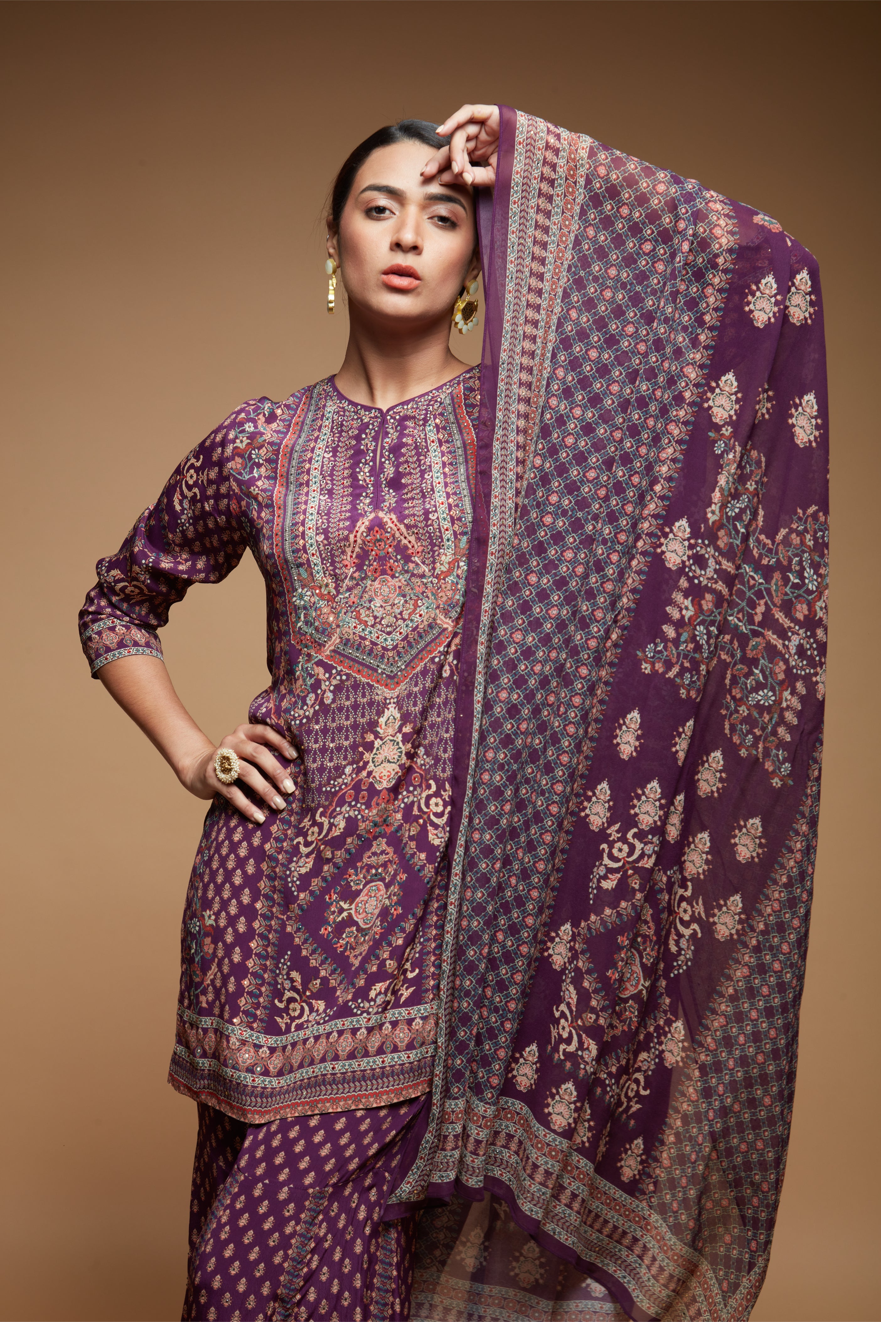 Wine Color Sharara