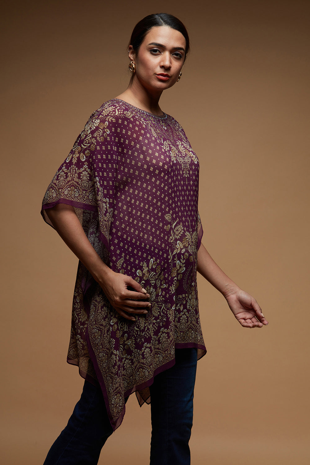 Wine Color Short Farasha