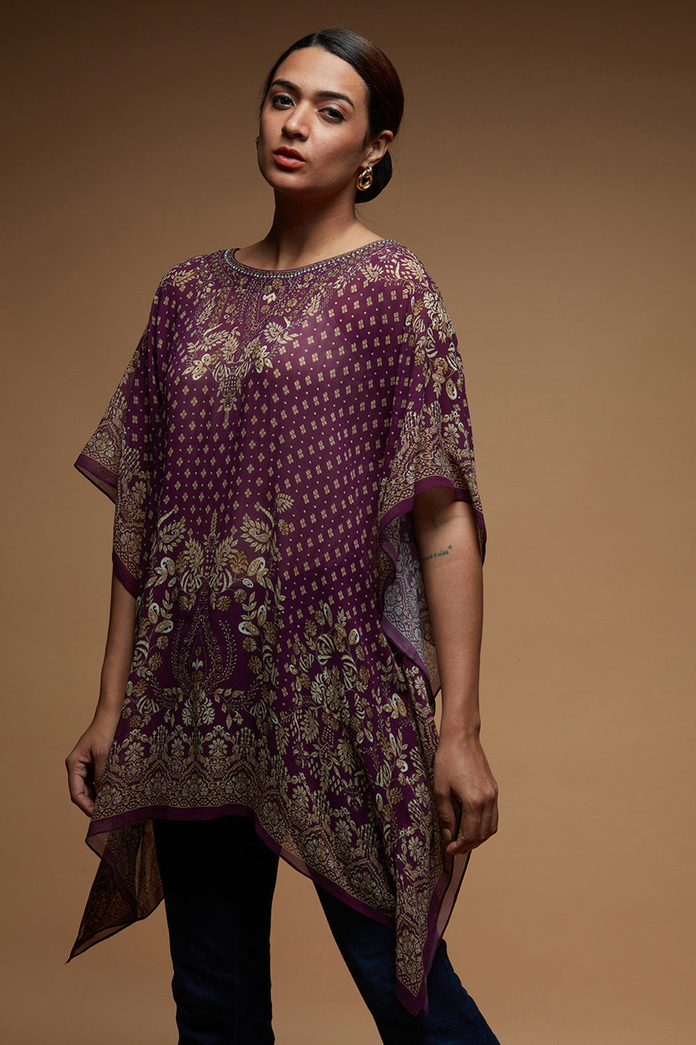 Wine Color Short Farasha