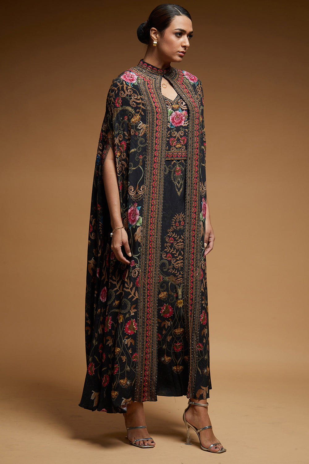 Black Kaftan