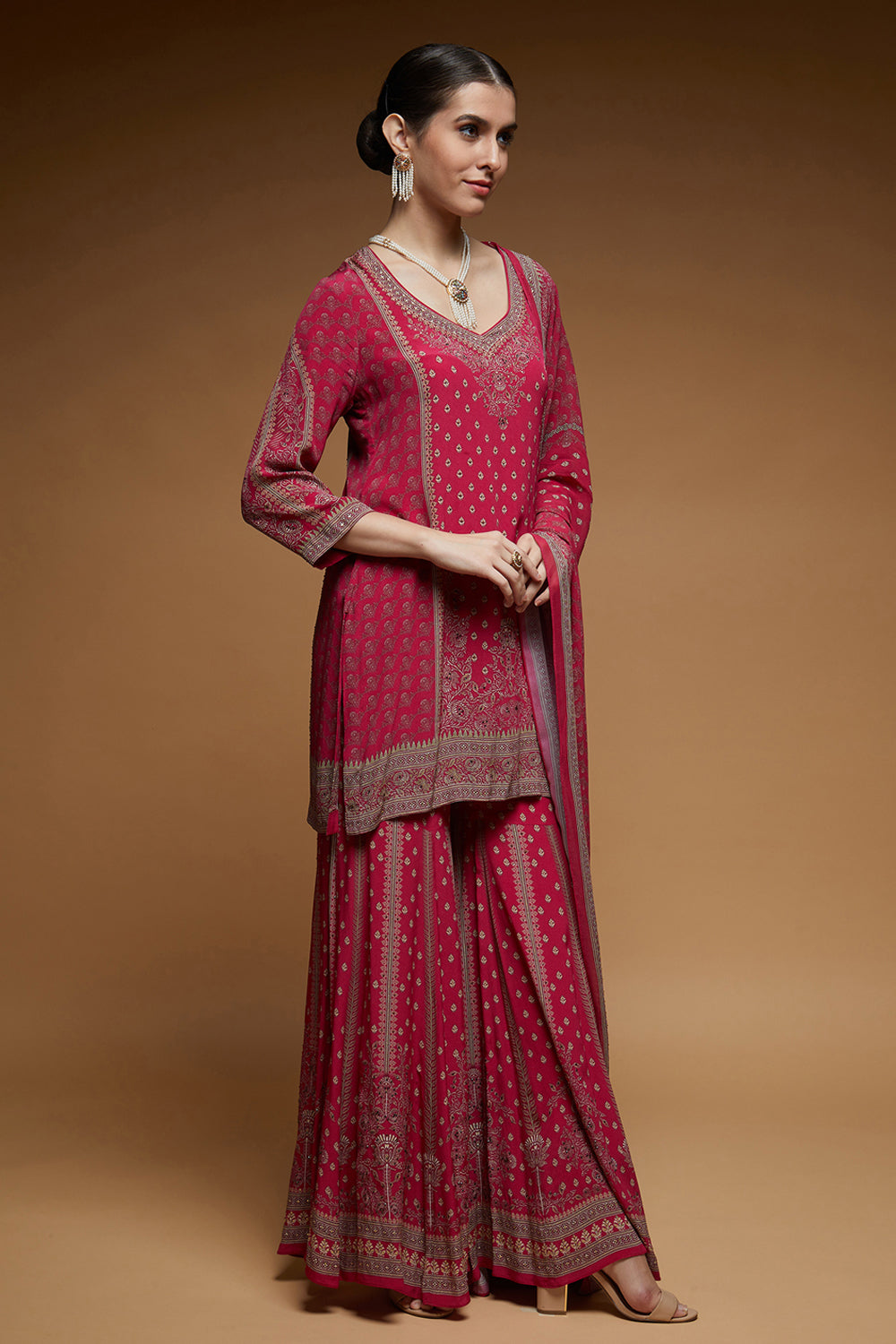 Fuchsia Sharara