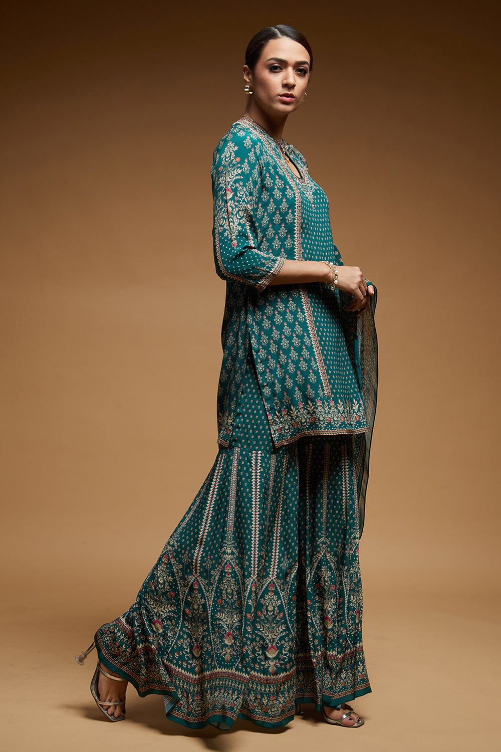 Teal Sharara