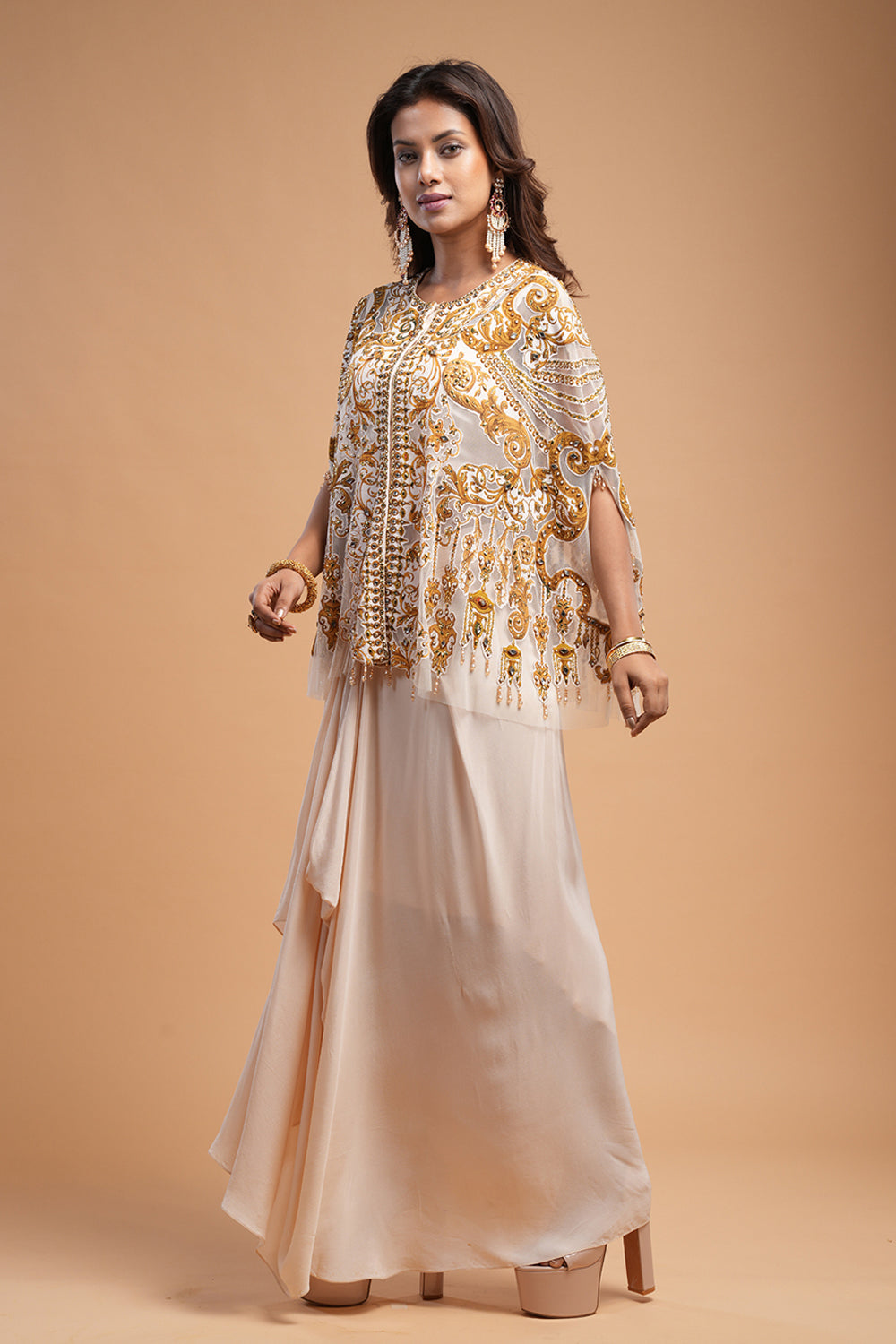 Baroque Romance Cape