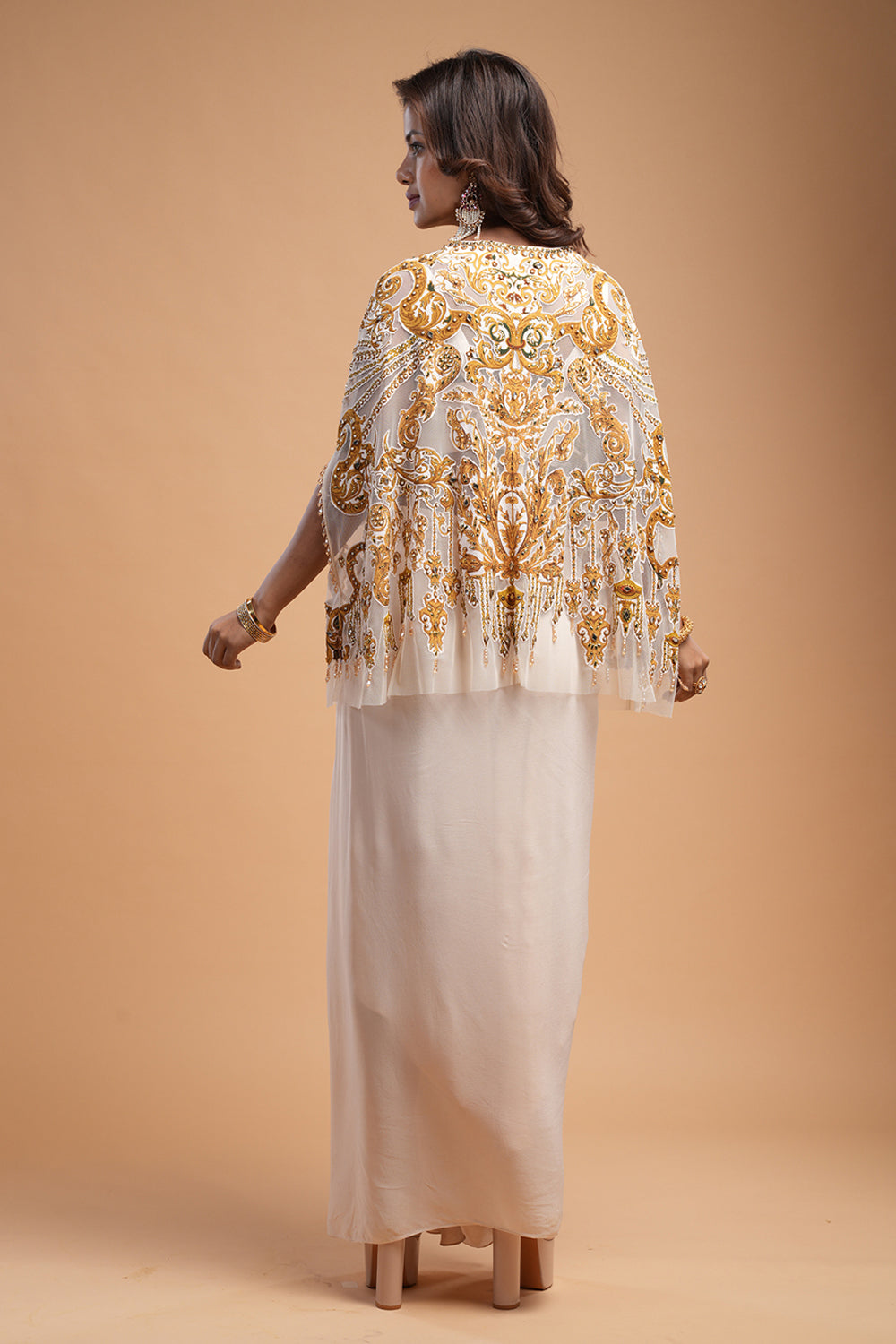 Baroque Romance Cape