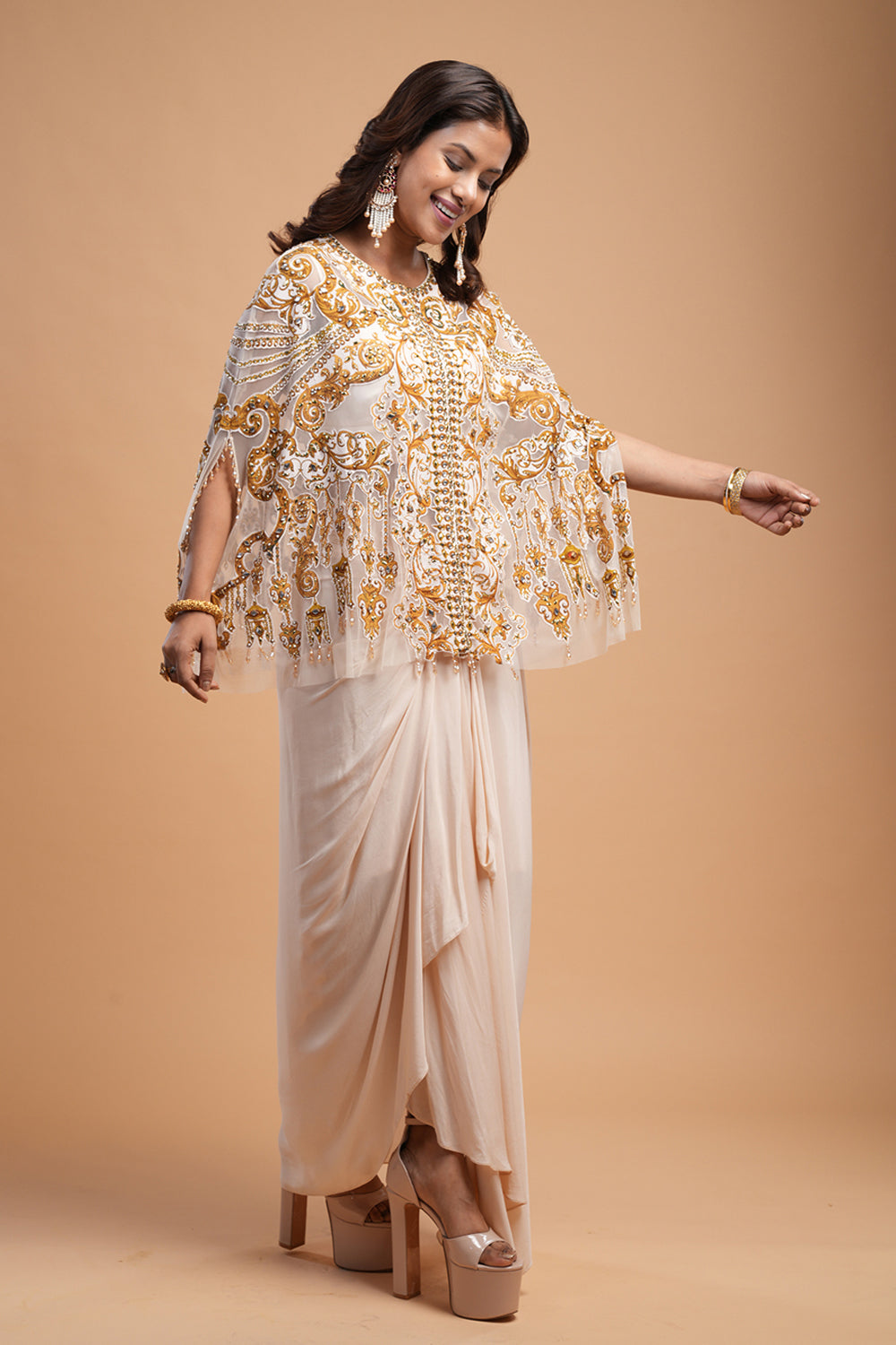 Baroque Romance Cape