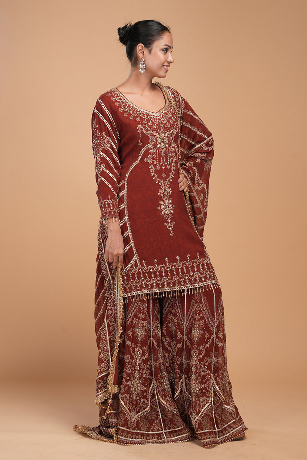 Maroon Sharara