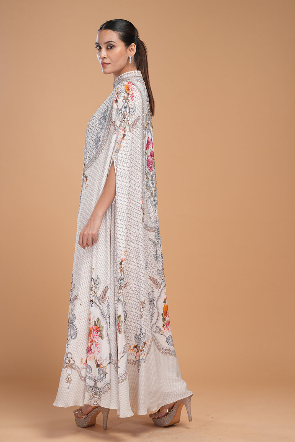 White Kaftan