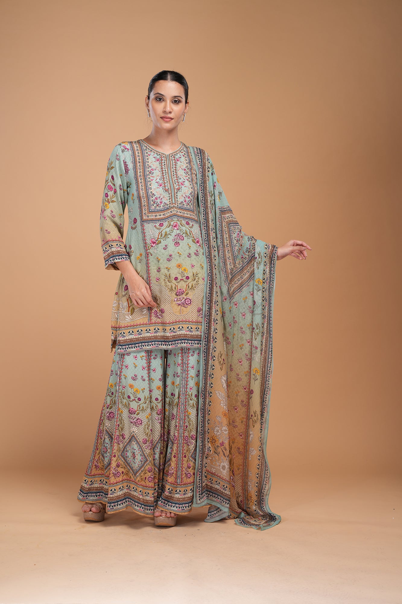 Aqua Color Sharara