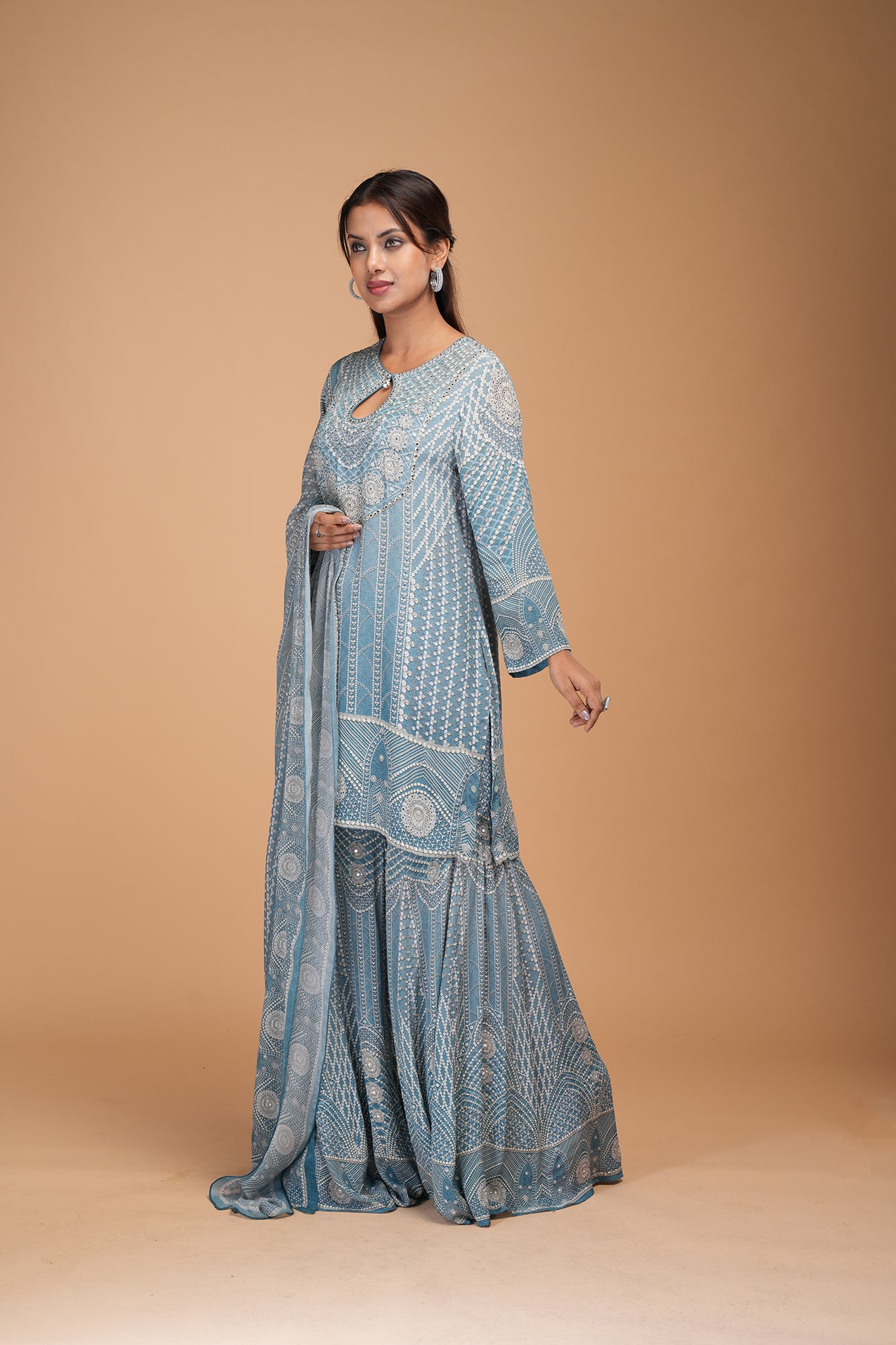 Aqua Color Sharara