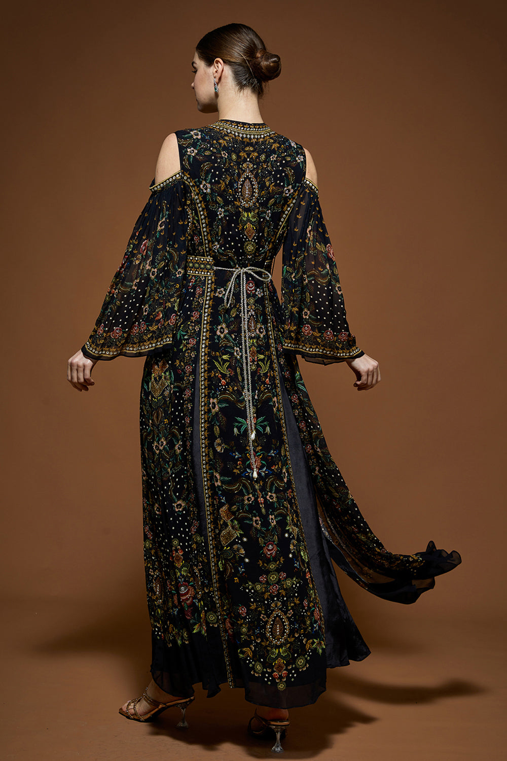 Black Kaftan