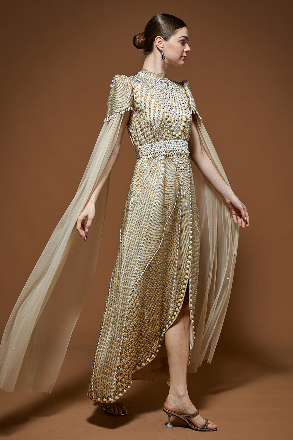 Ivory Kaftan